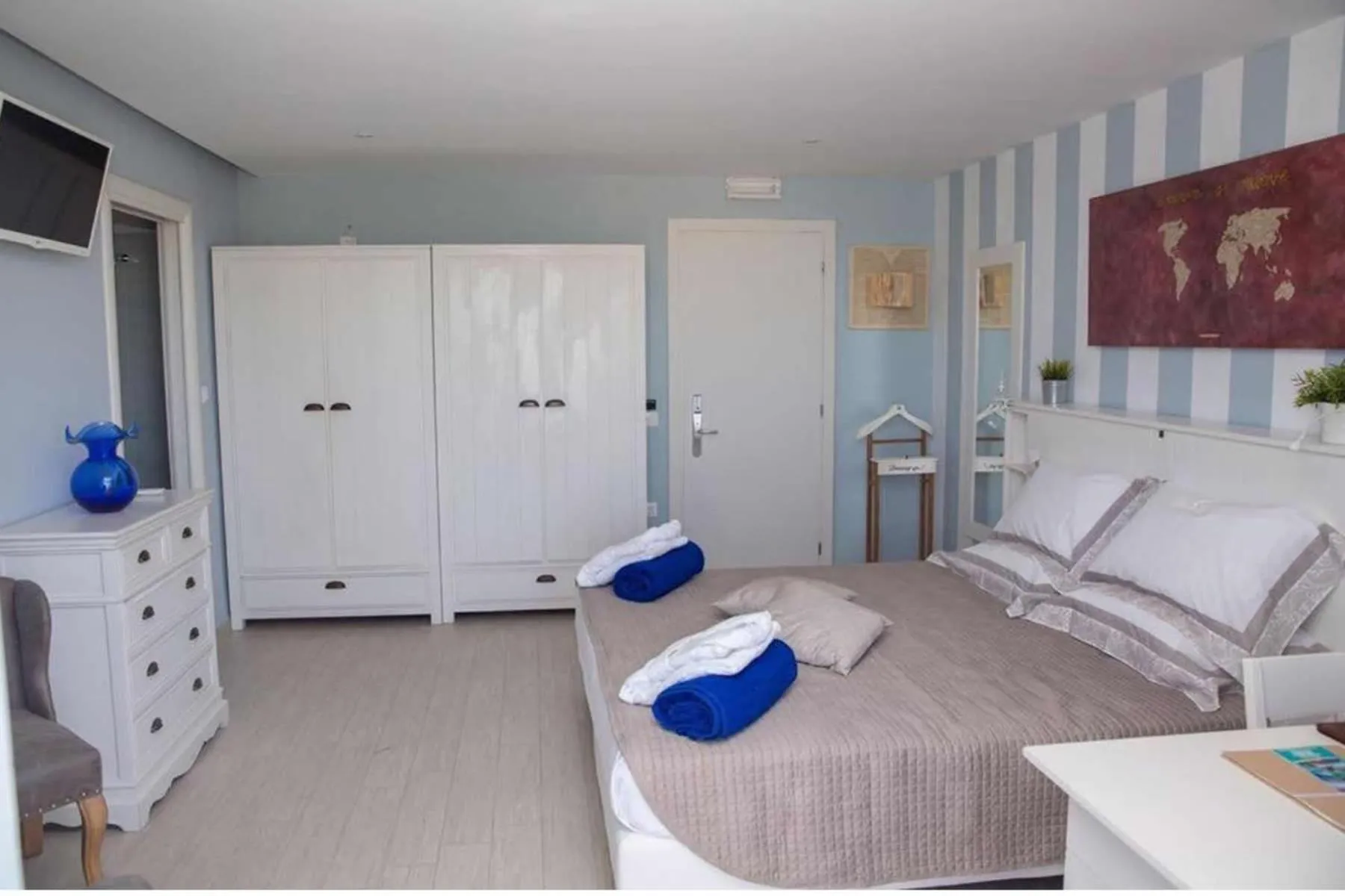 Bed in Sidari Beach Hotel