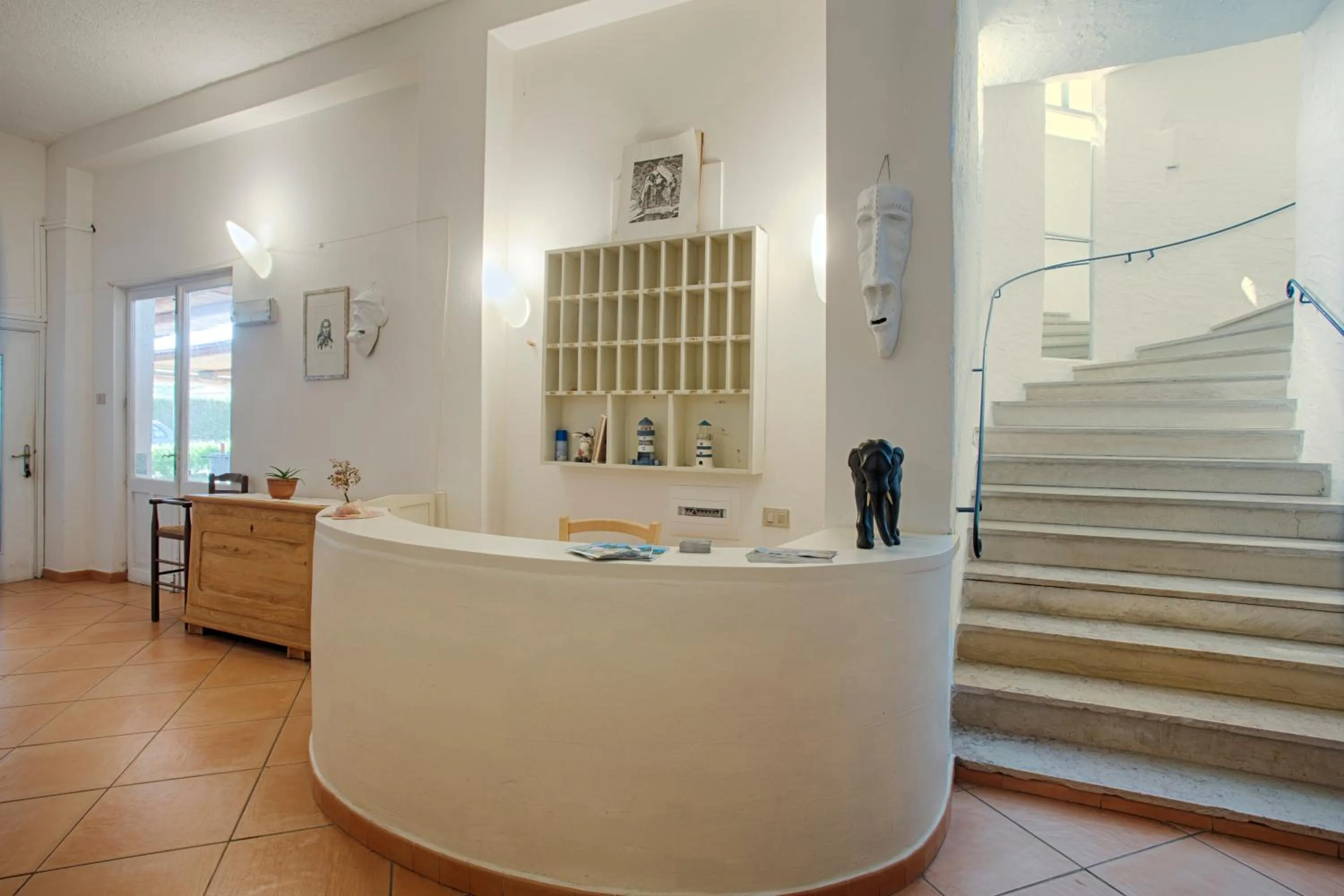 Staff, Lobby/Reception in Hotel Al Faro