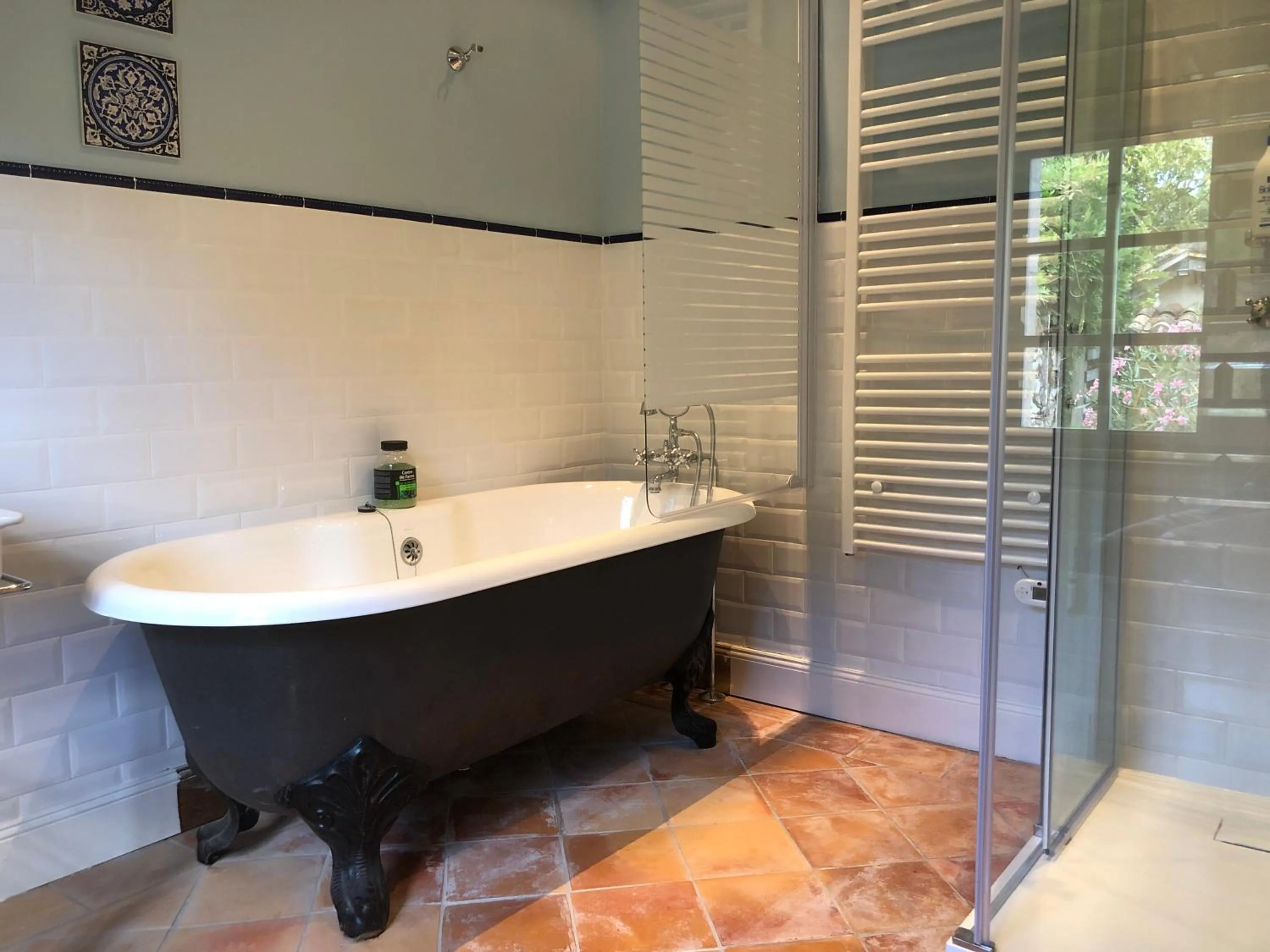 Bath in Domaine des Monges