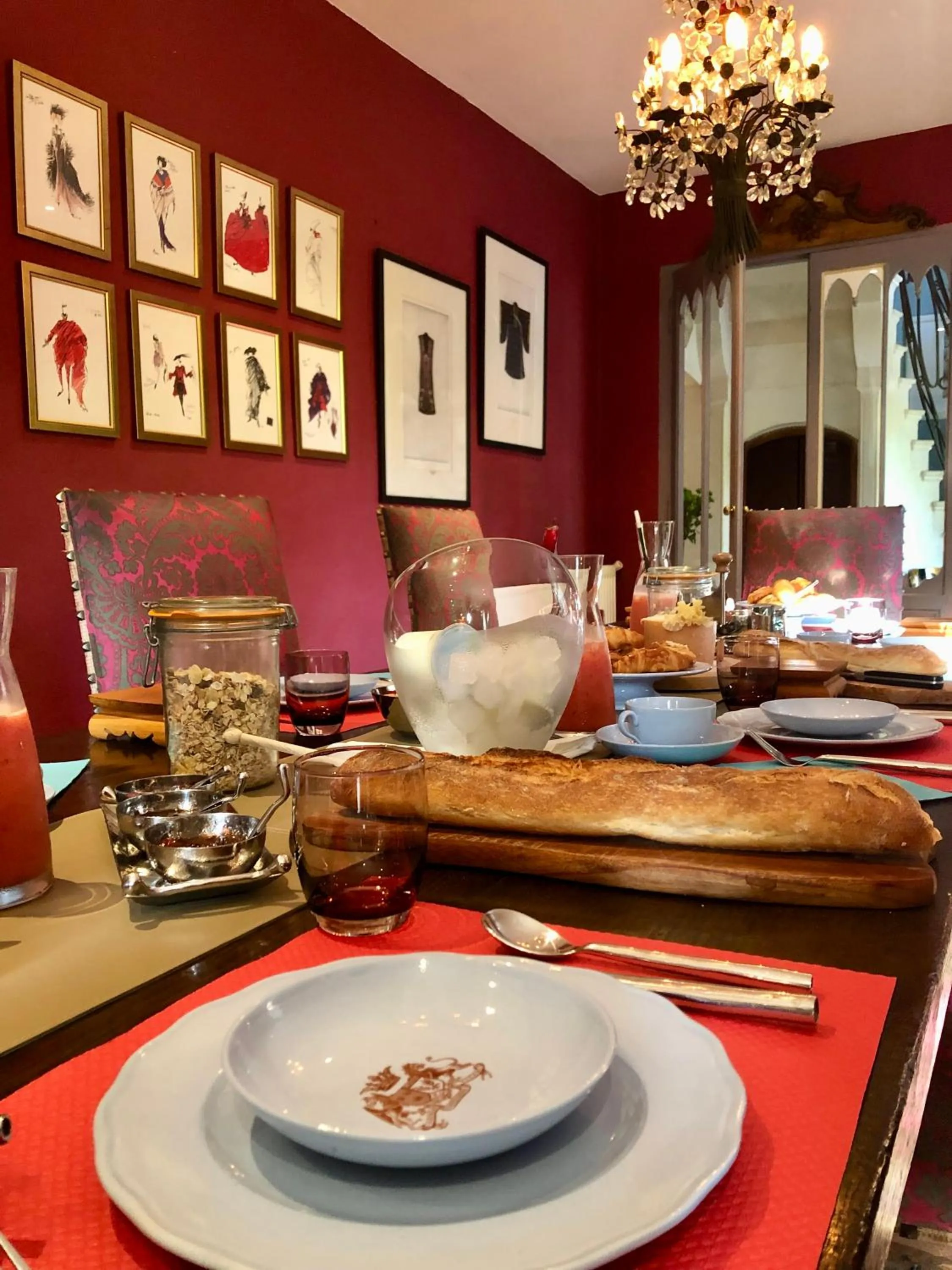 Breakfast in Domaine des Monges