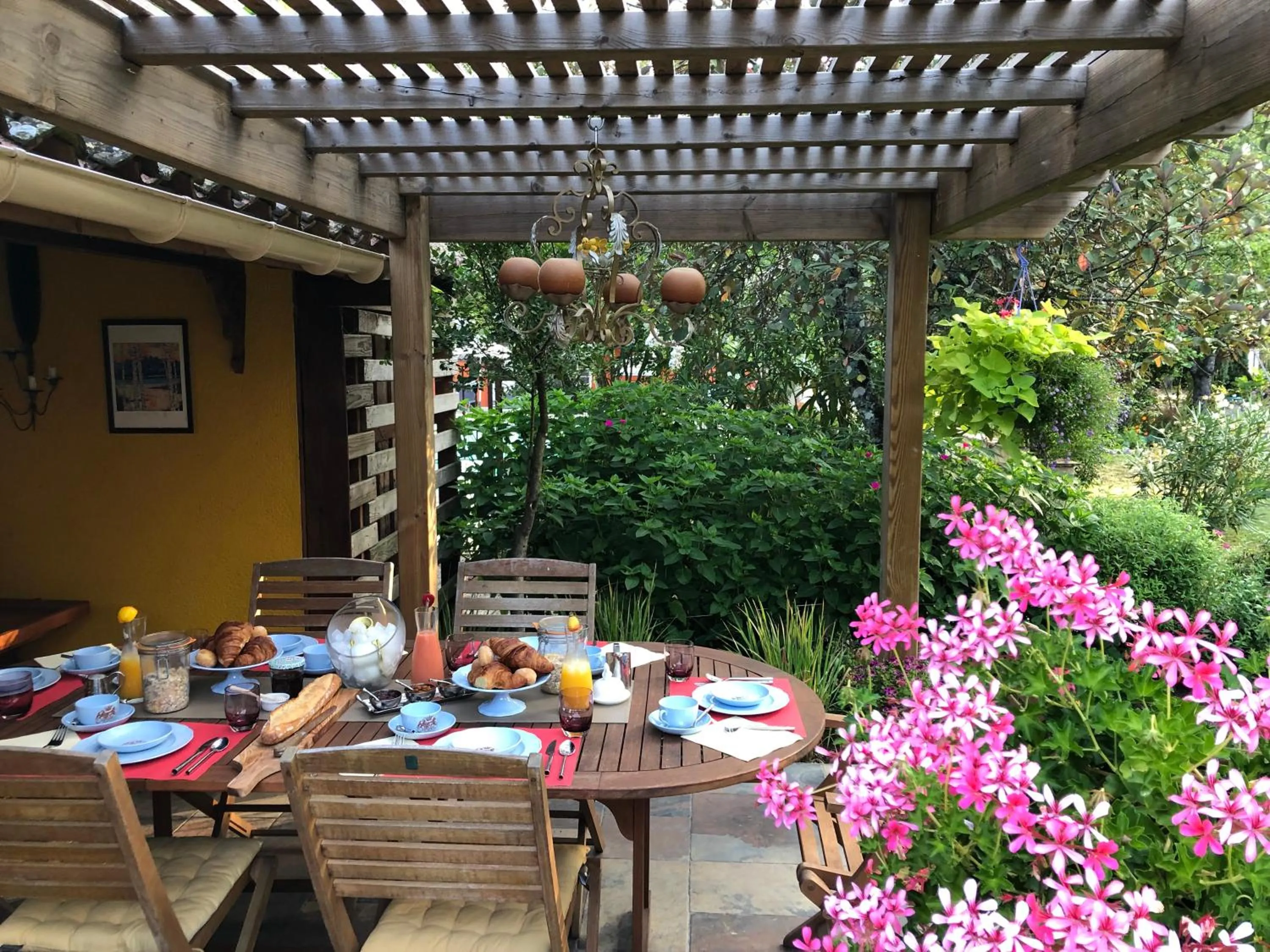 Patio in Domaine des Monges
