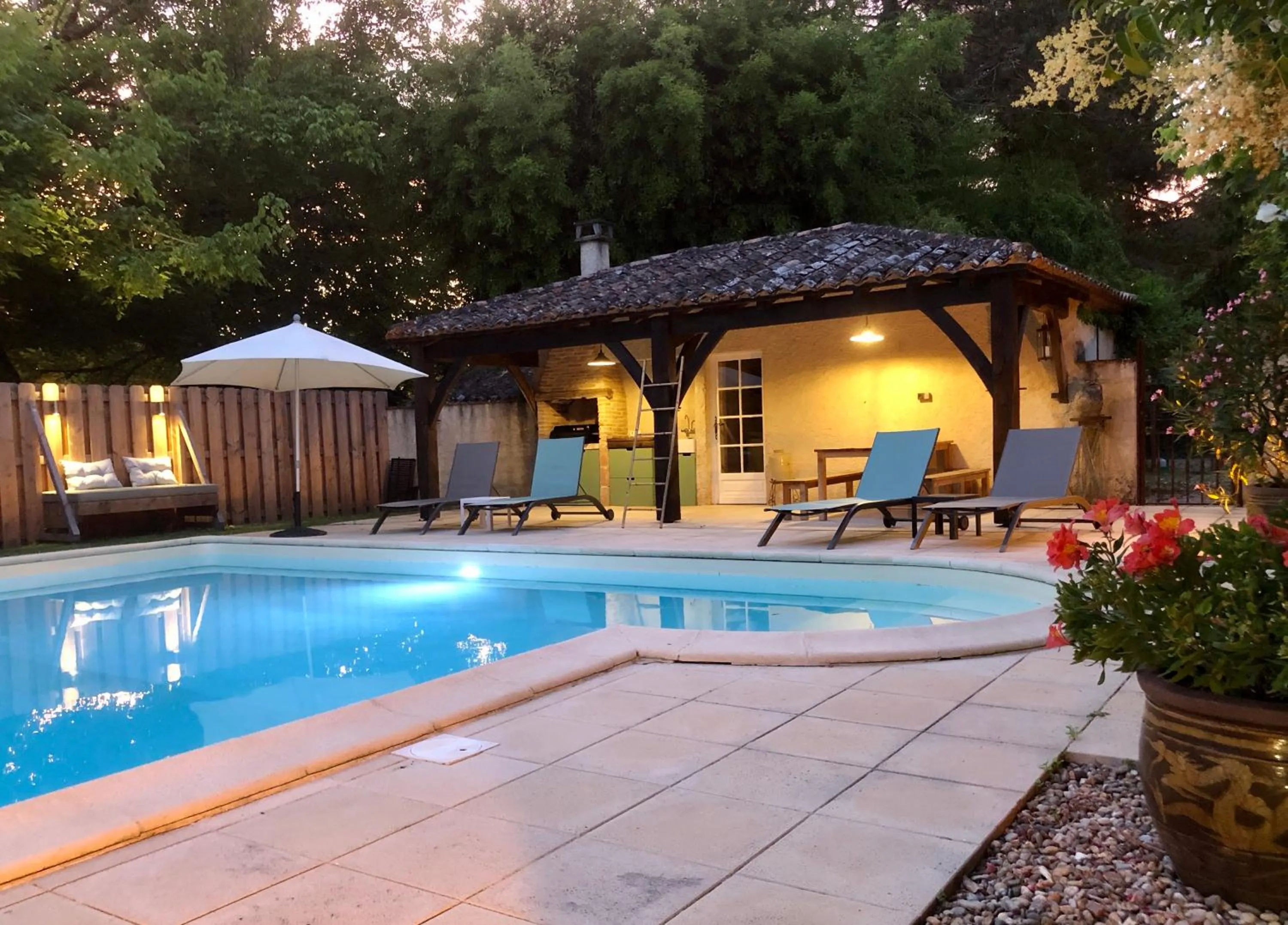 Swimming pool in Domaine des Monges