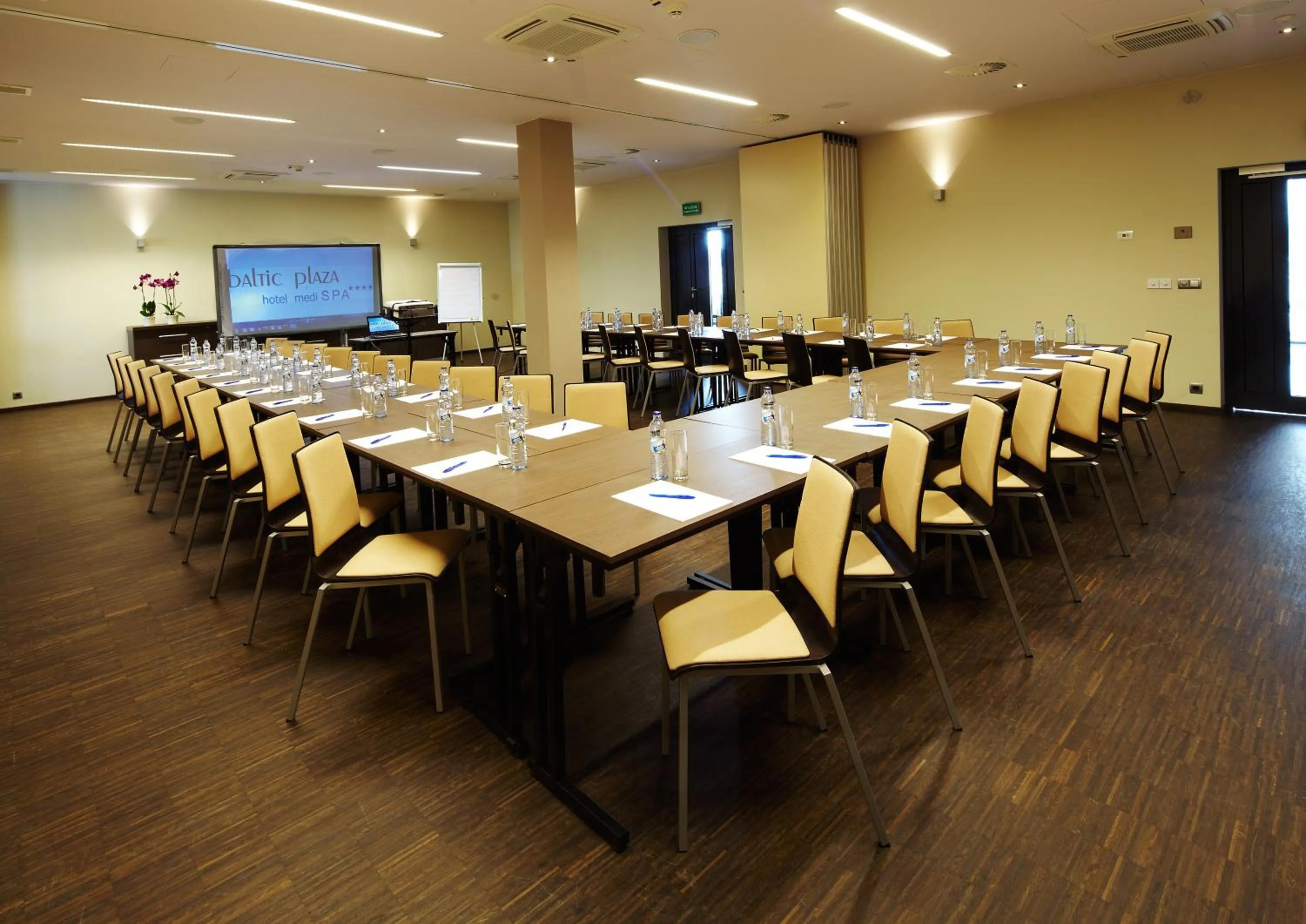 Business facilities in Baltic Plaza Hotel Medi Spa