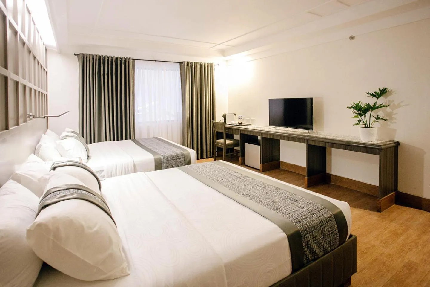 Bed in Diamond Suites and Residences
