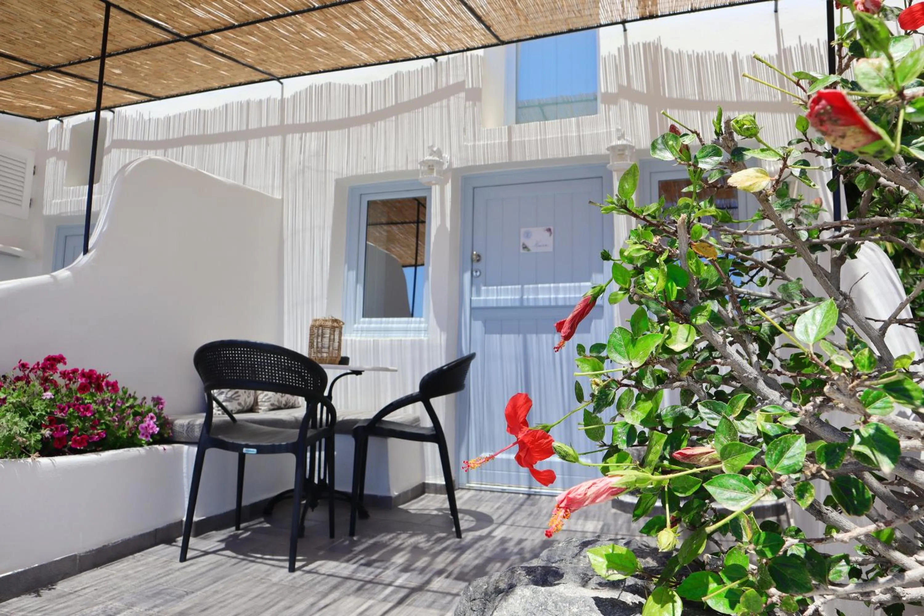 Spring in Aris Caves