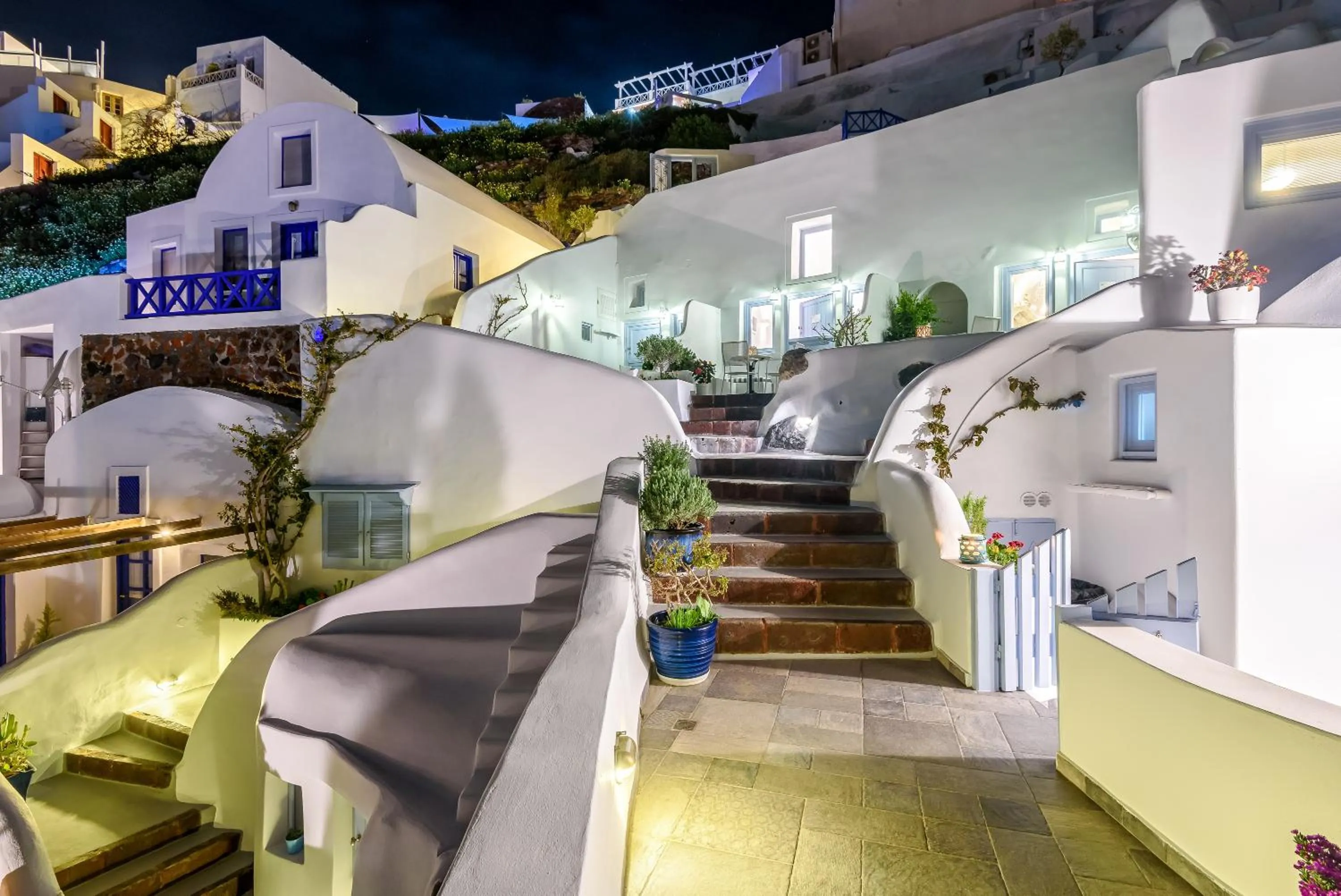 Property building in Aris Caves