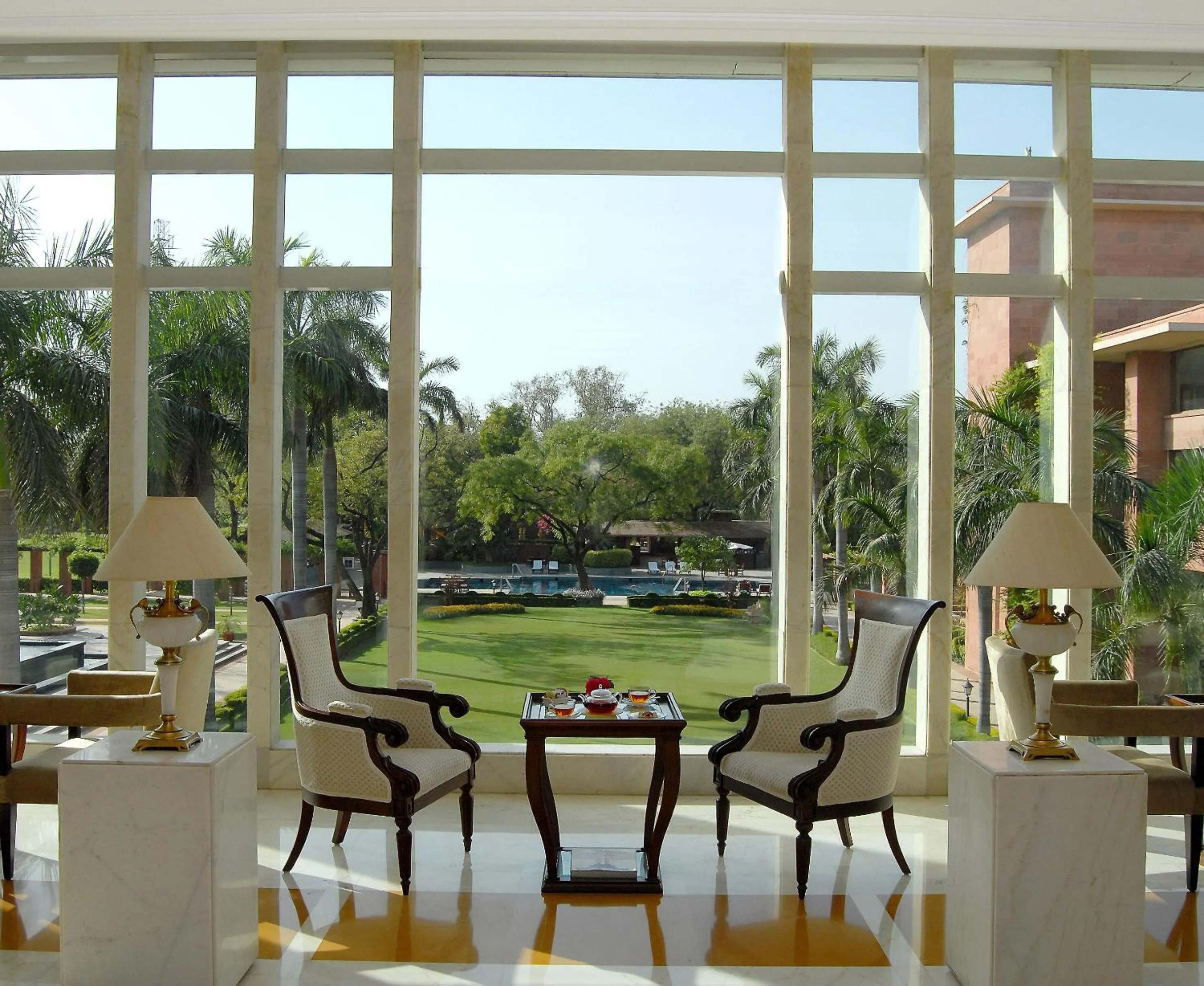 Restaurant/places to eat in Jaypee Palace Hotel