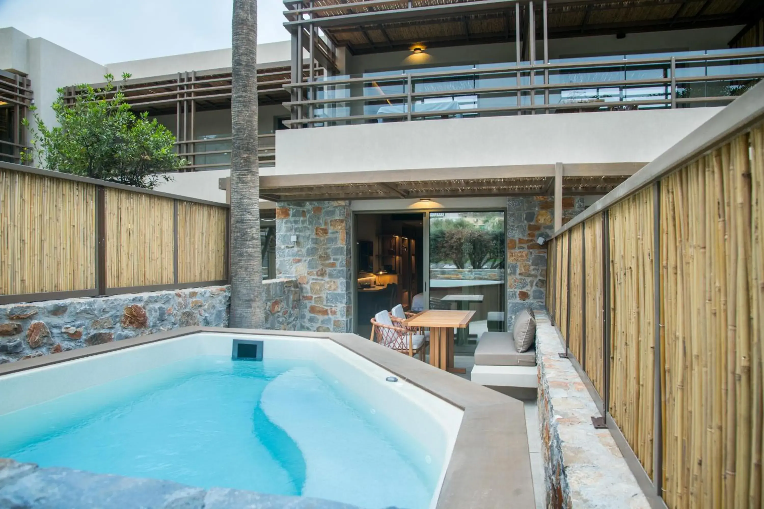 Classic Double Garden View Outdoor Hot Tub in KING MINOS RETREAT Resort & Spa Classic Double Garden View Outdoor Hot Tub in KING MINOS RETREAT Resort & Spa