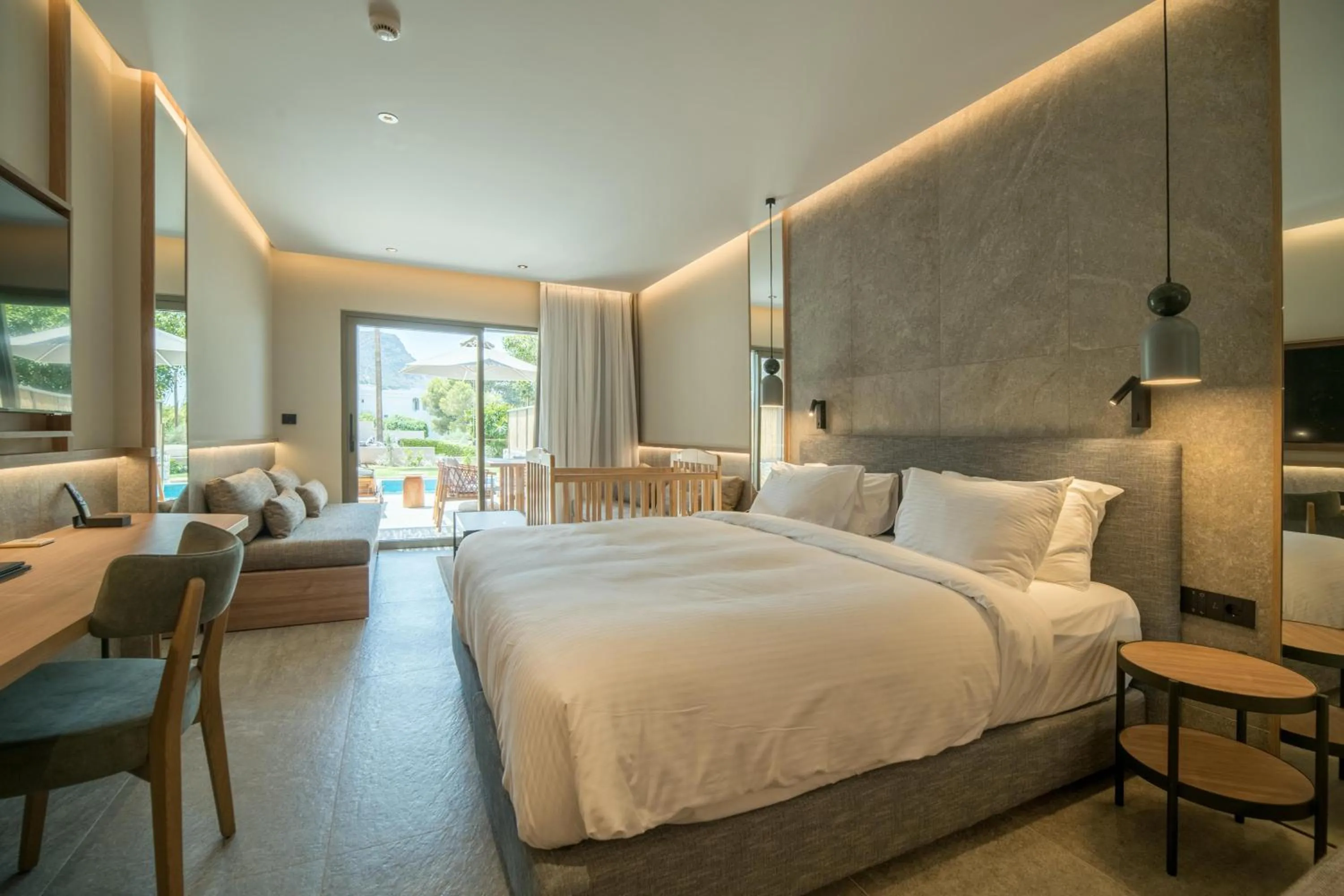 Photo of the whole room, Bed in KING MINOS RETREAT Resort & Spa