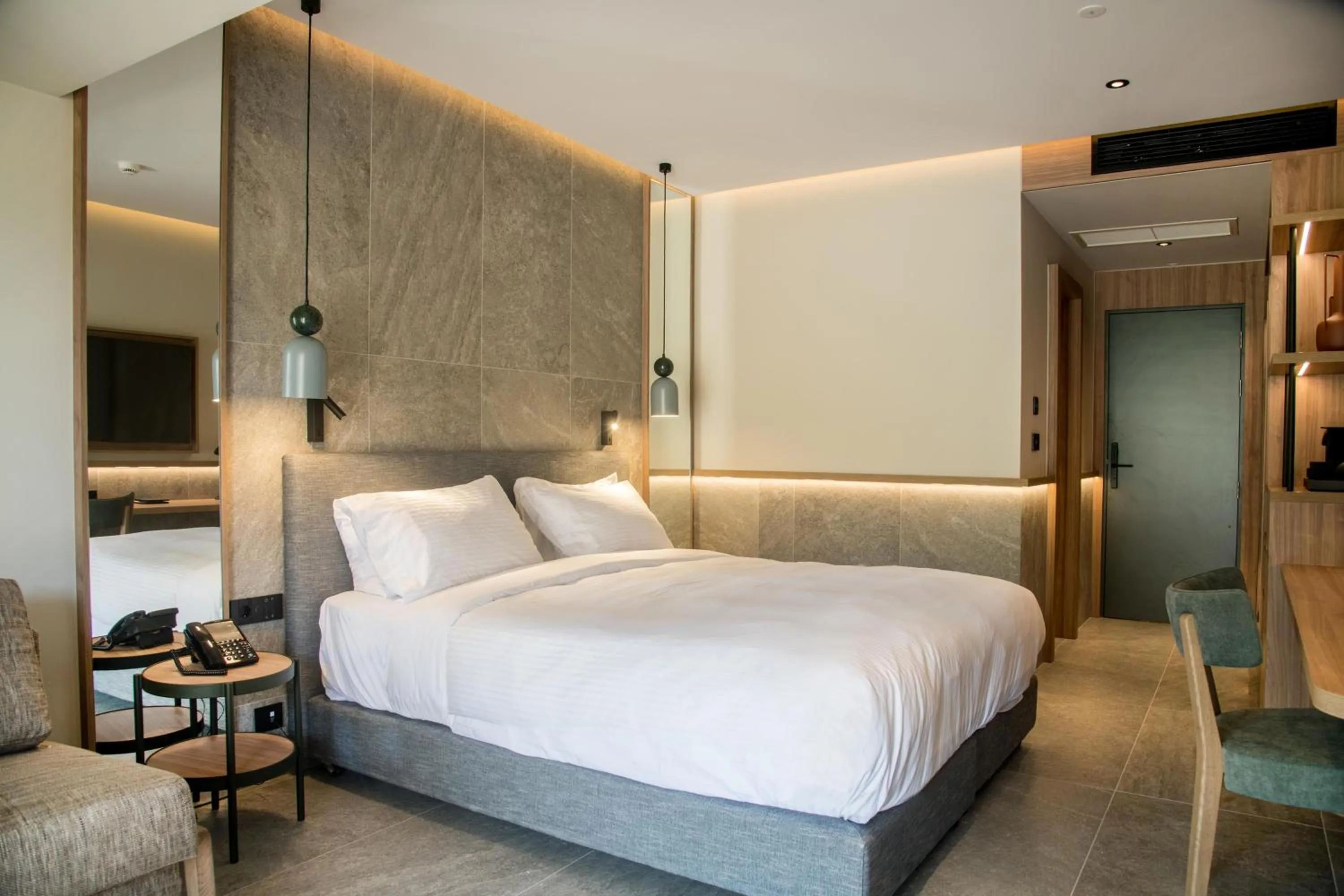 Photo of the whole room, Bed in KING MINOS RETREAT Resort & Spa