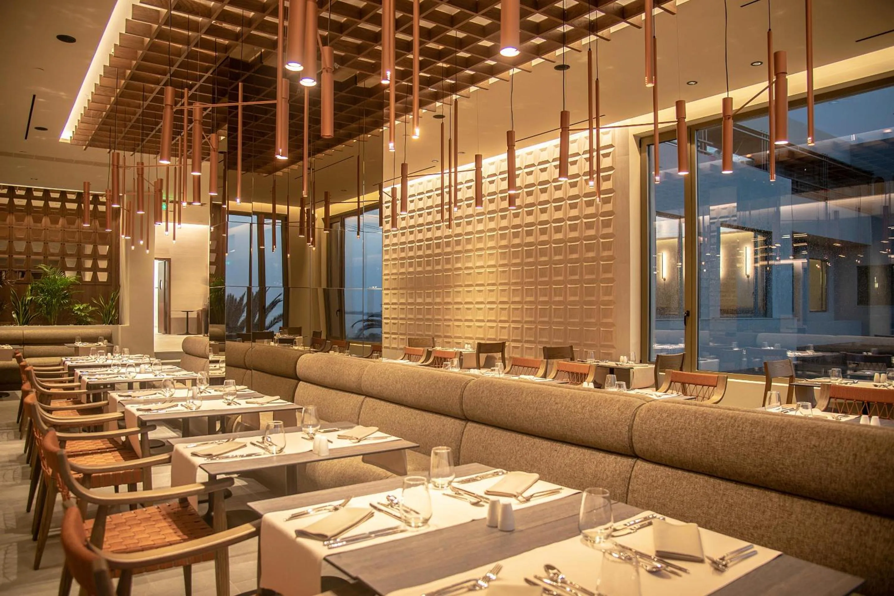 Restaurant/places to eat in KING MINOS RETREAT Resort & Spa