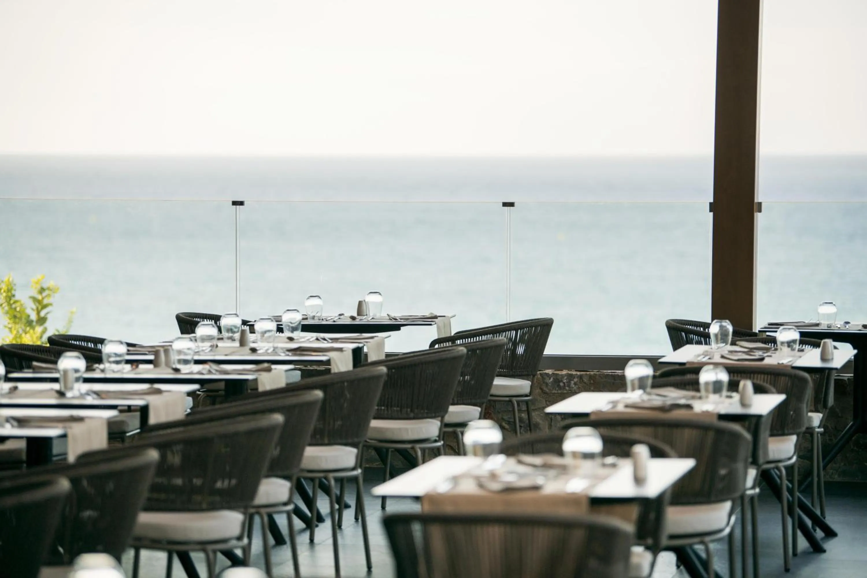 Restaurant/places to eat in KING MINOS RETREAT Resort & Spa