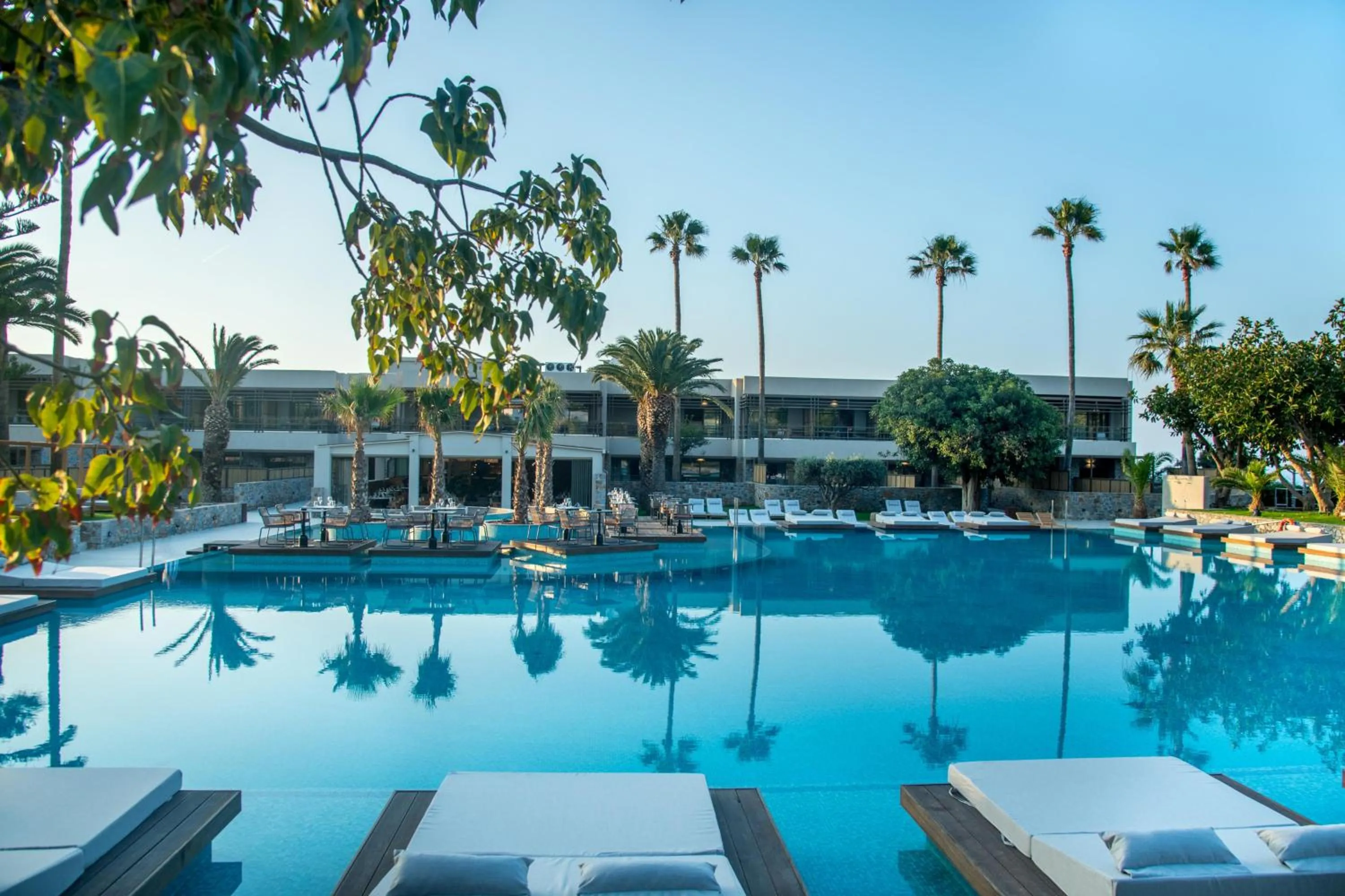 Swimming pool in KING MINOS RETREAT Resort & Spa