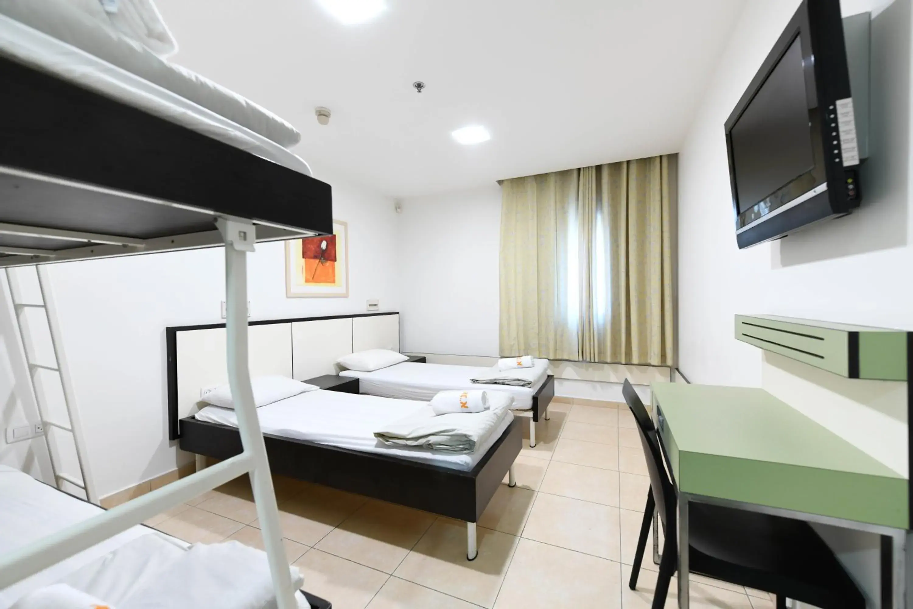 Standard Room - single occupancy in HI - Eilat Hostel Standard Room - single occupancy in HI - Eilat Hostel