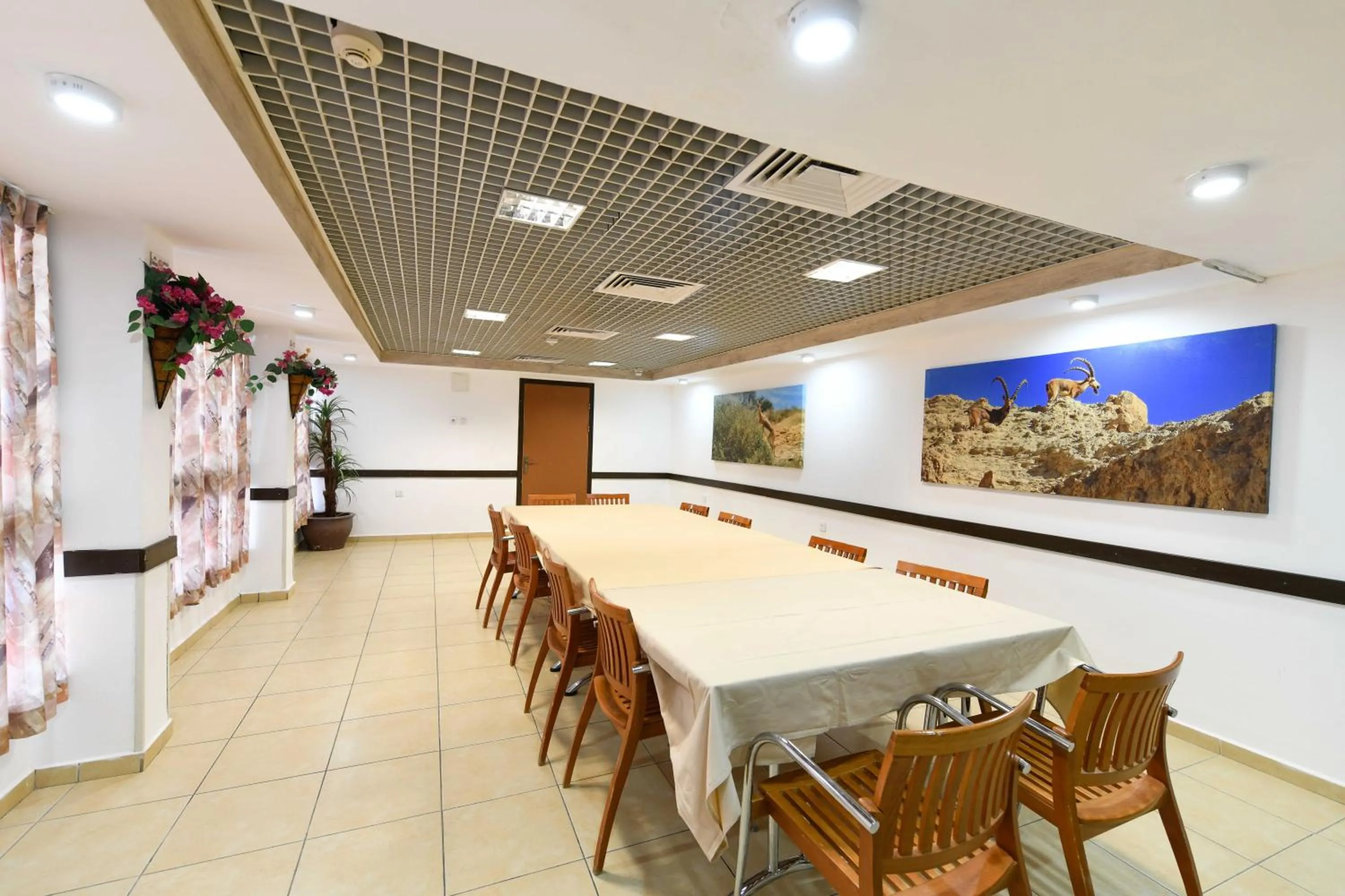 Business facilities in HI - Eilat Hostel
