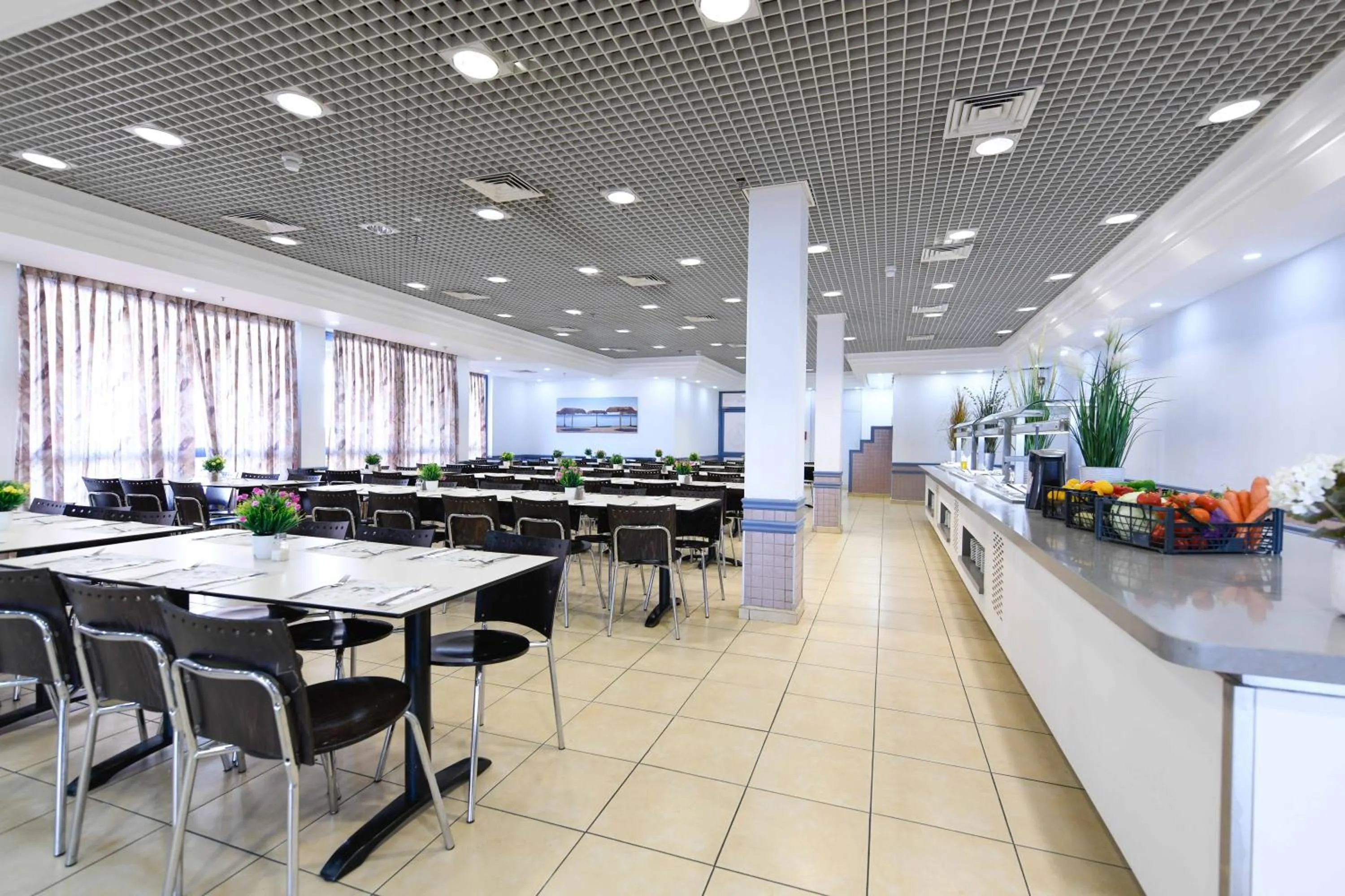 Restaurant/places to eat in HI - Eilat Hostel