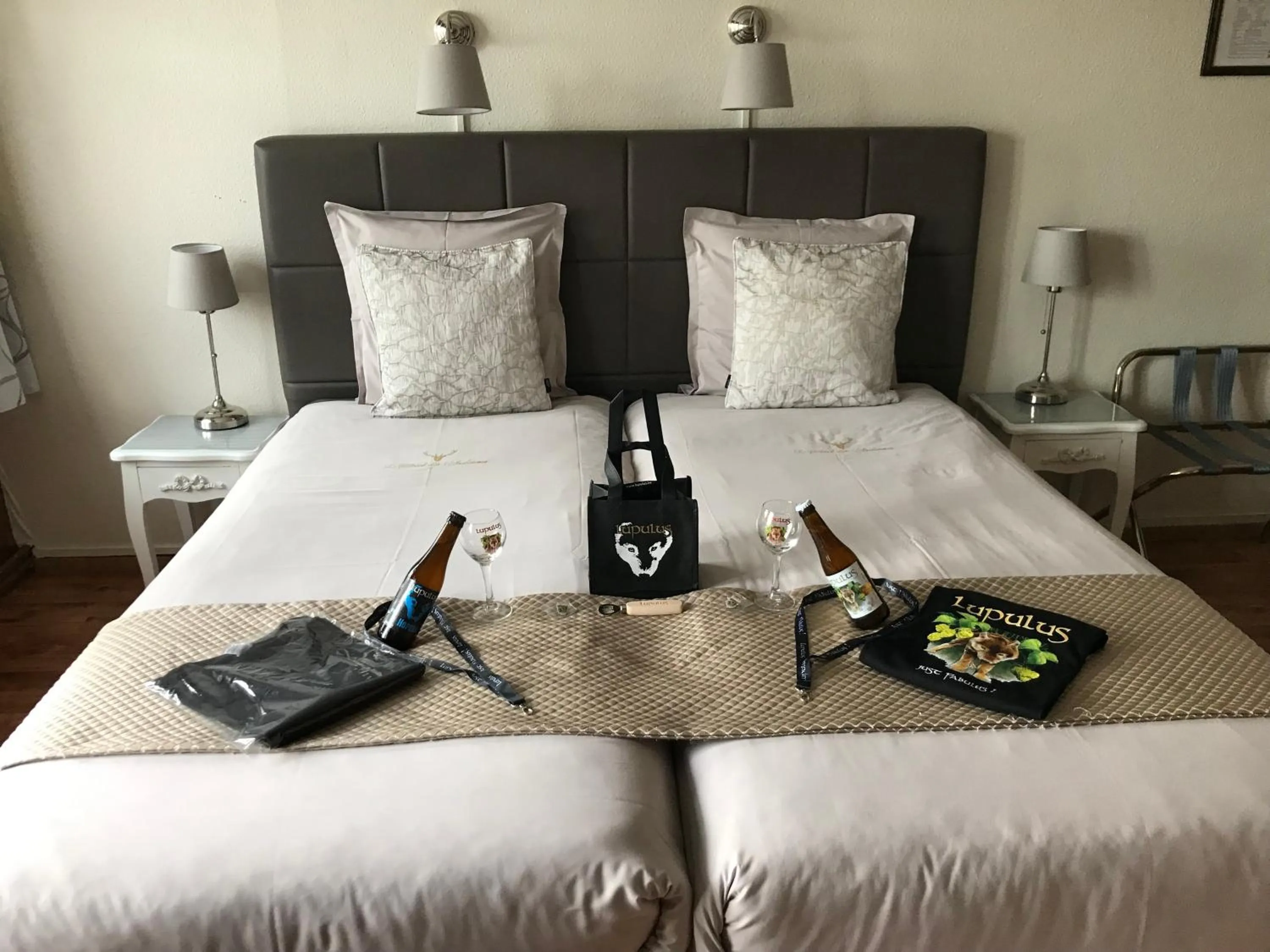 Bed in Hotel Des Ardennes