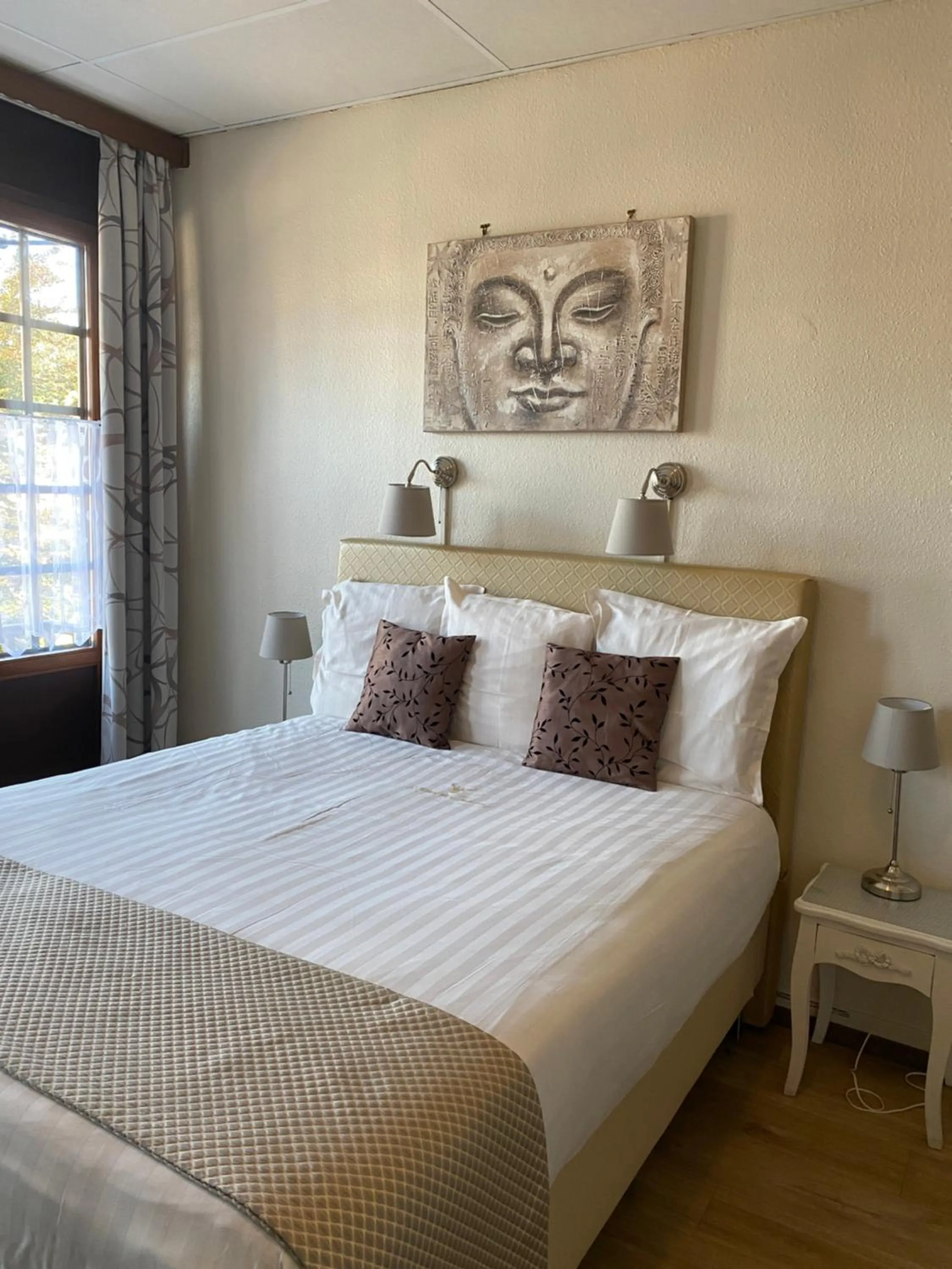 Bed in Hotel Des Ardennes