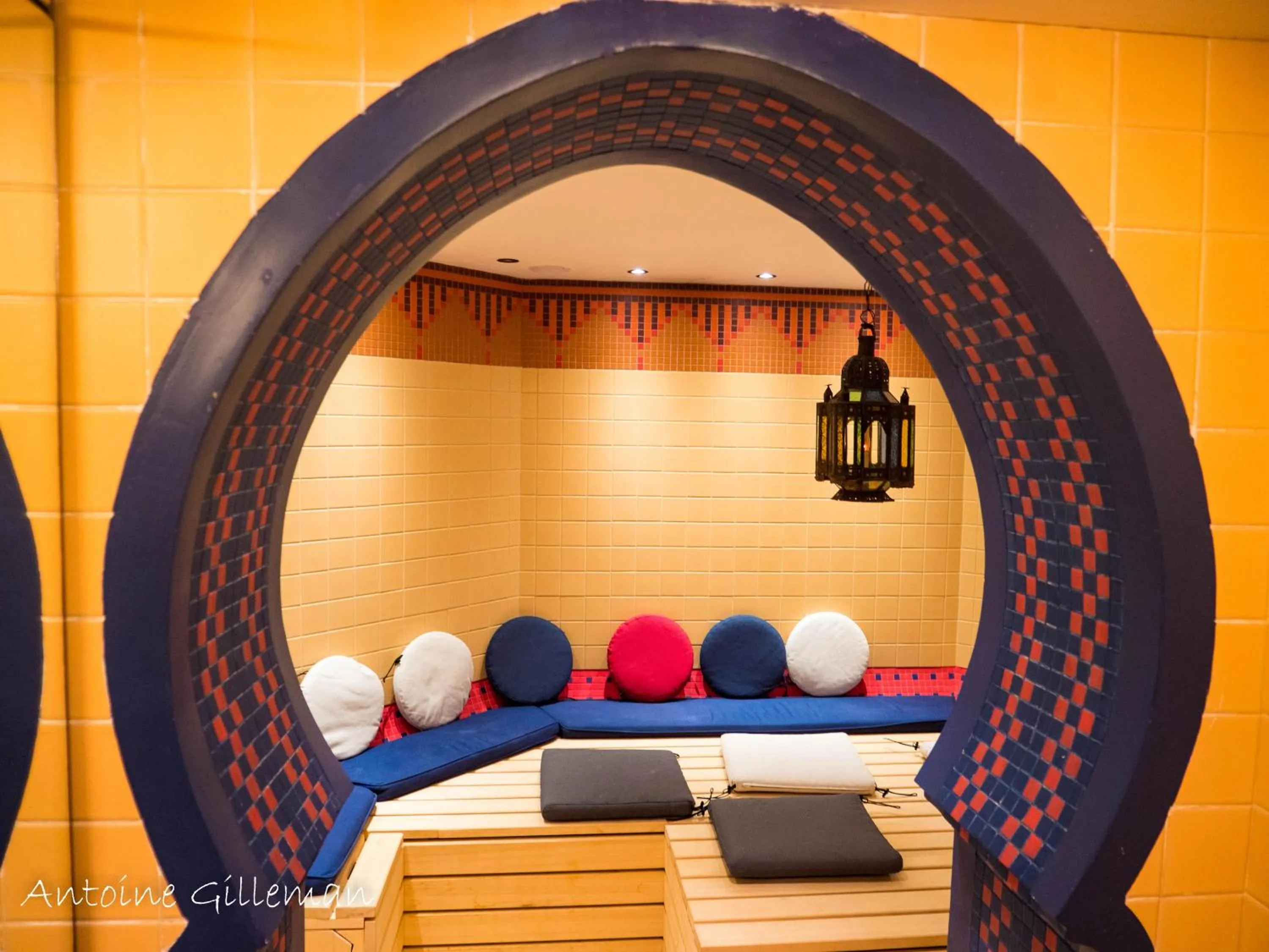 Spa and wellness centre/facilities in La Petite Bruyere De Renaix