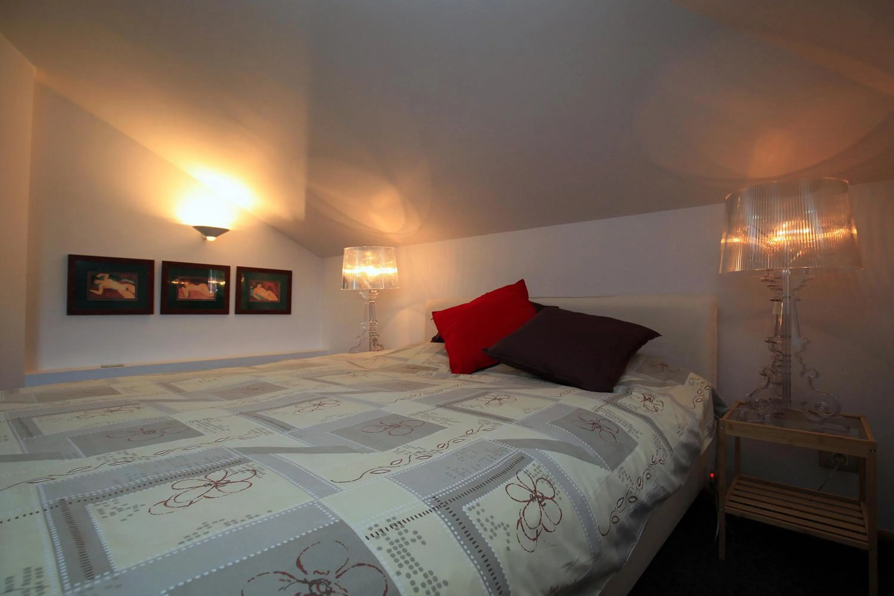 Bed in La Petite Bruyere De Renaix