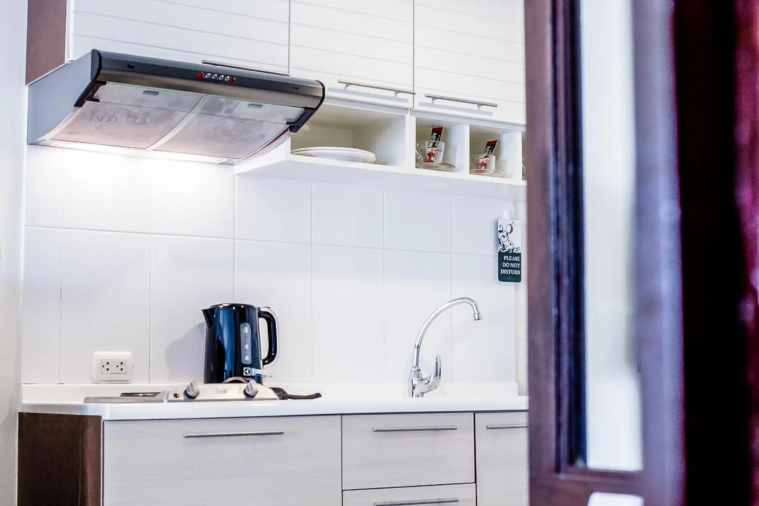 Kitchen or kitchenette in Romance Hotel Bangna