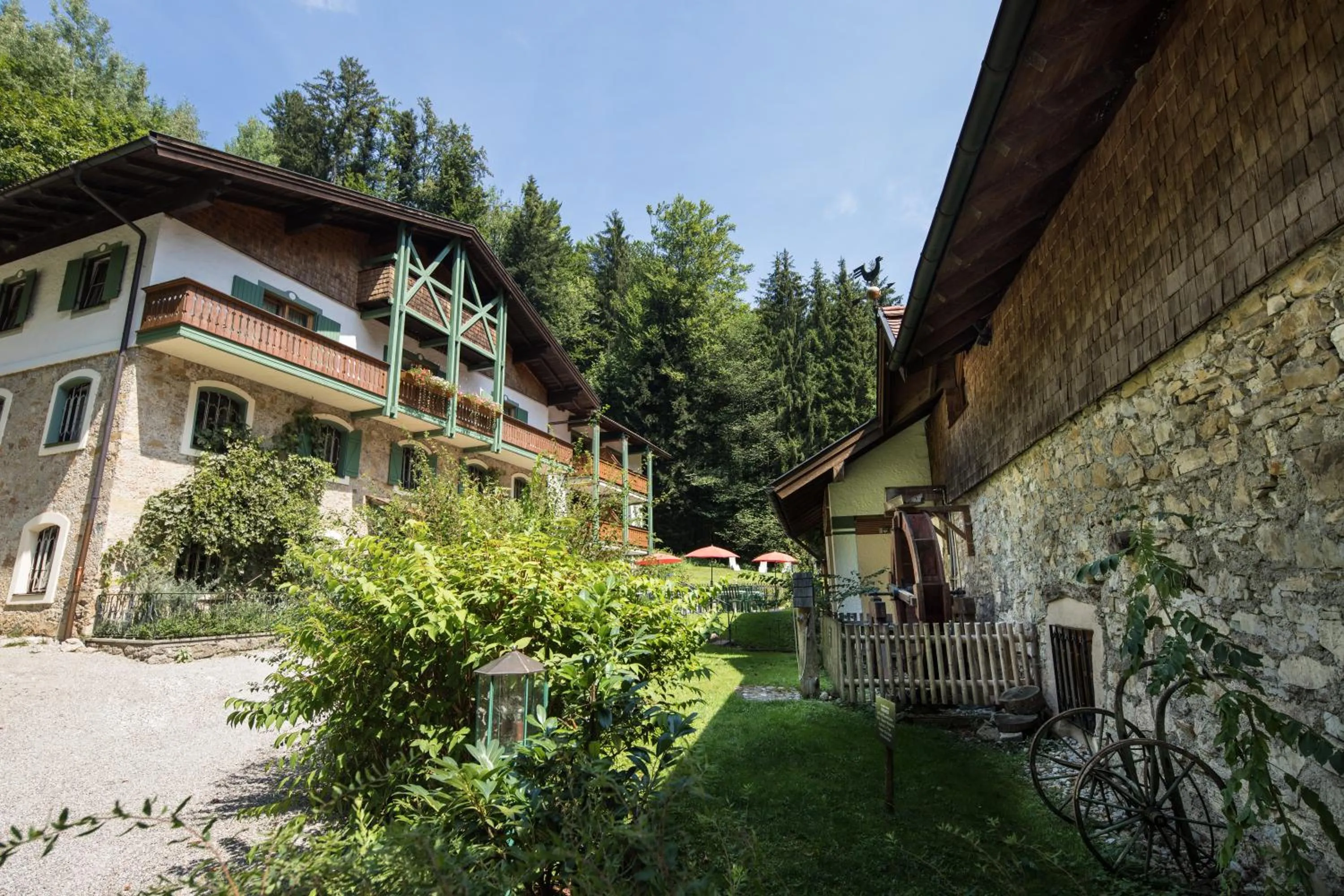Facade/entrance in Naturidyll Hotel Hammerschmiede