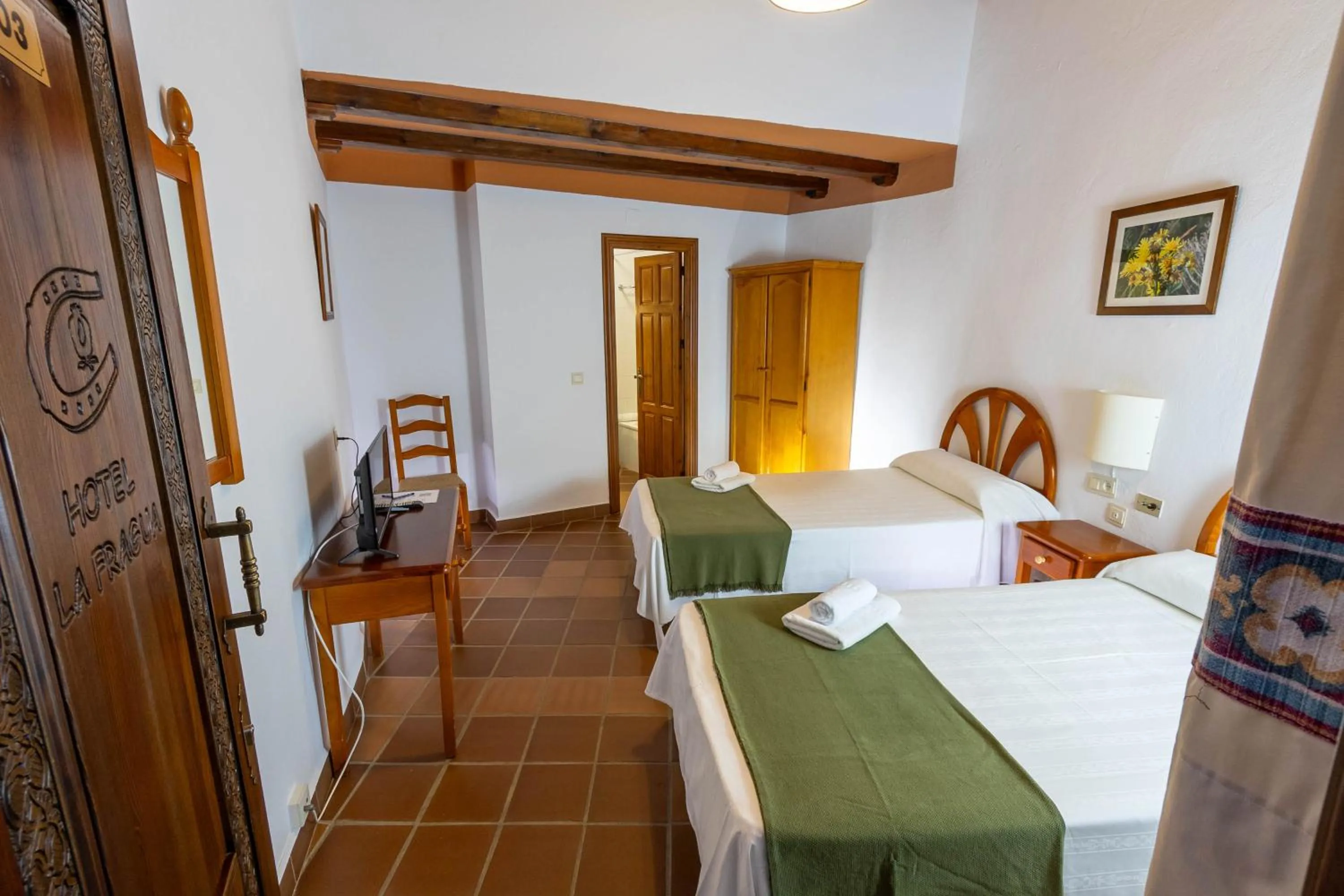 Bed in Hotel La Fragua I