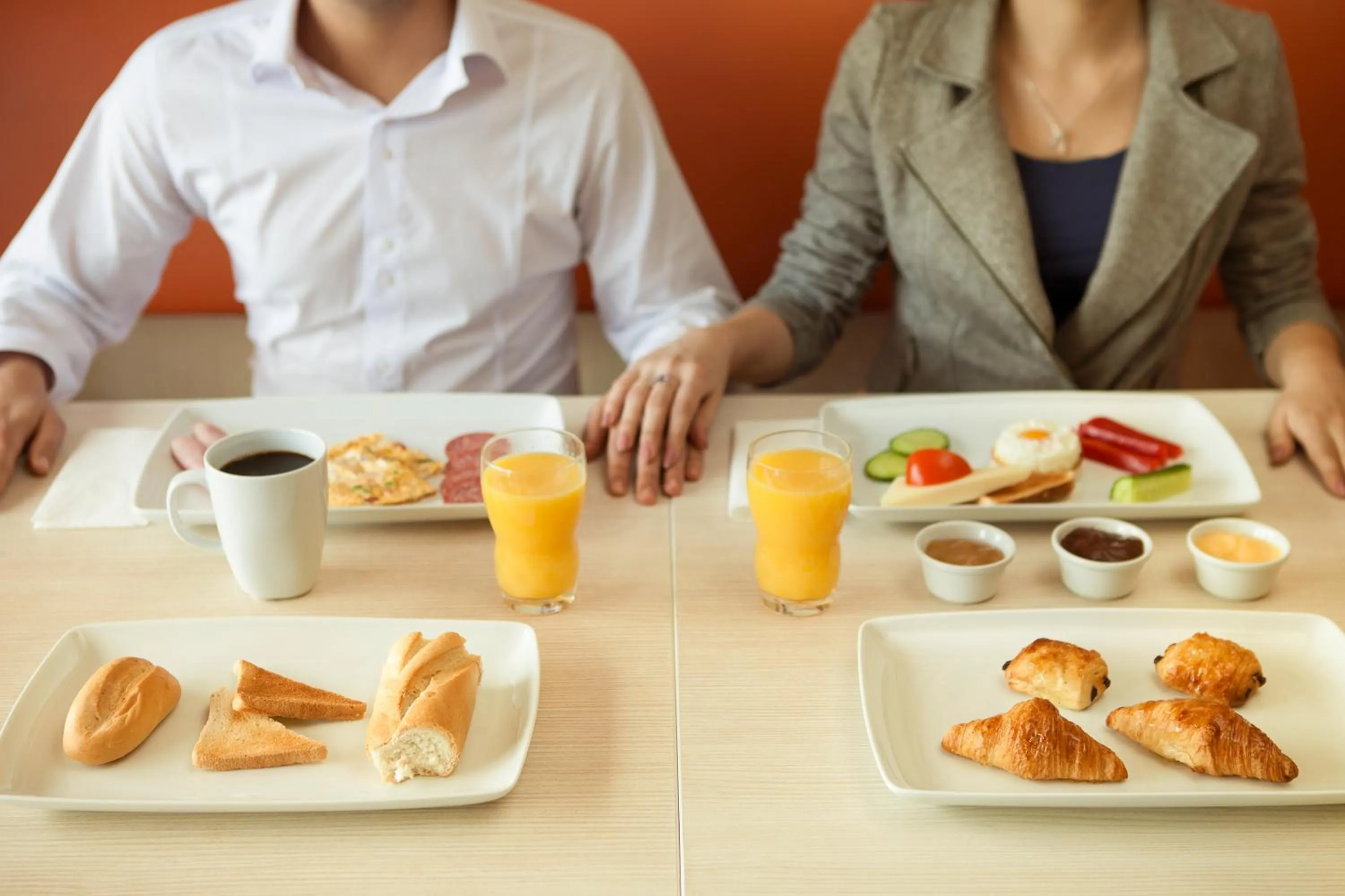 Food in Ibis Barcelona Santa Coloma