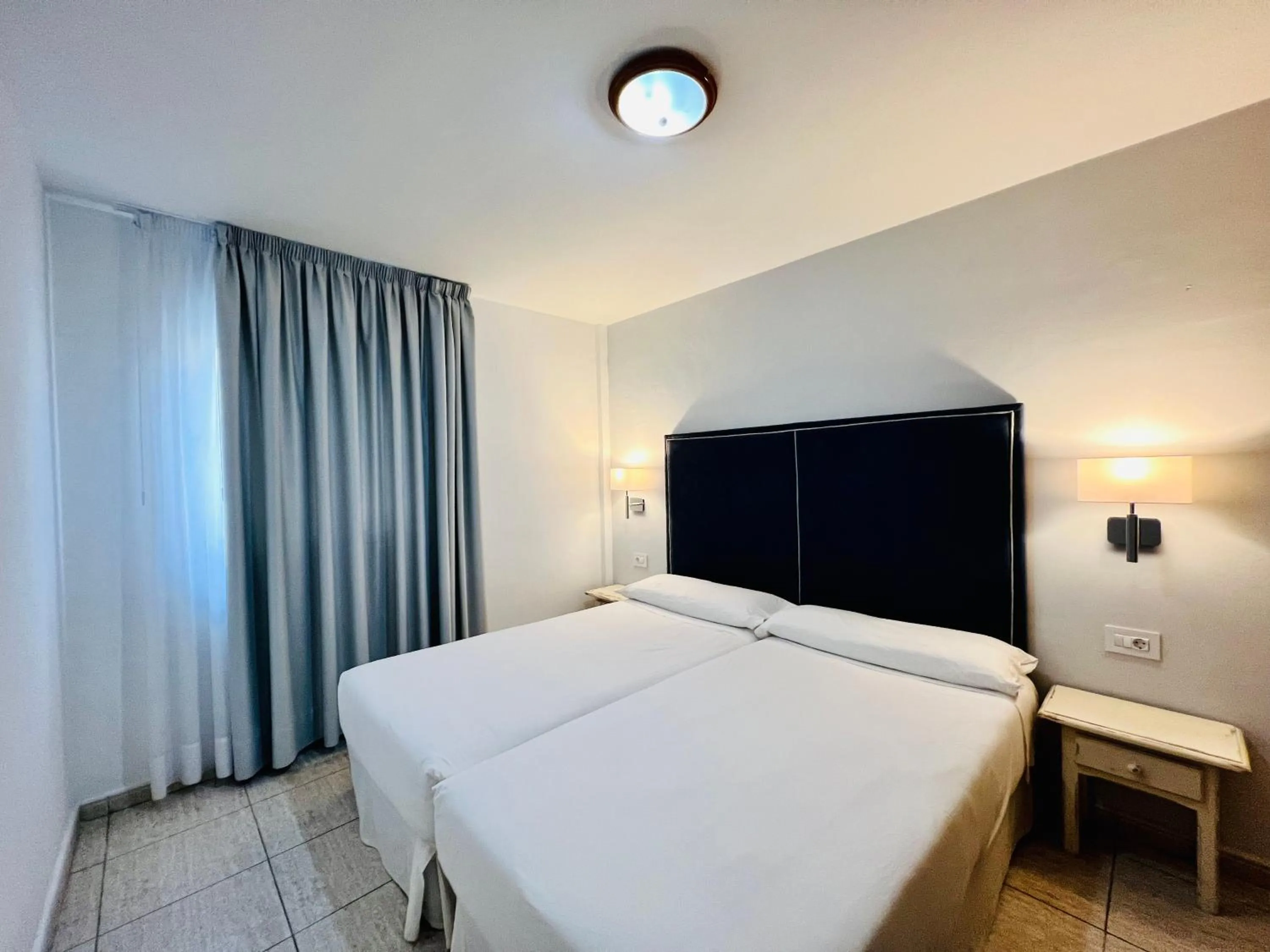 Bed in Apartamentos Frontera