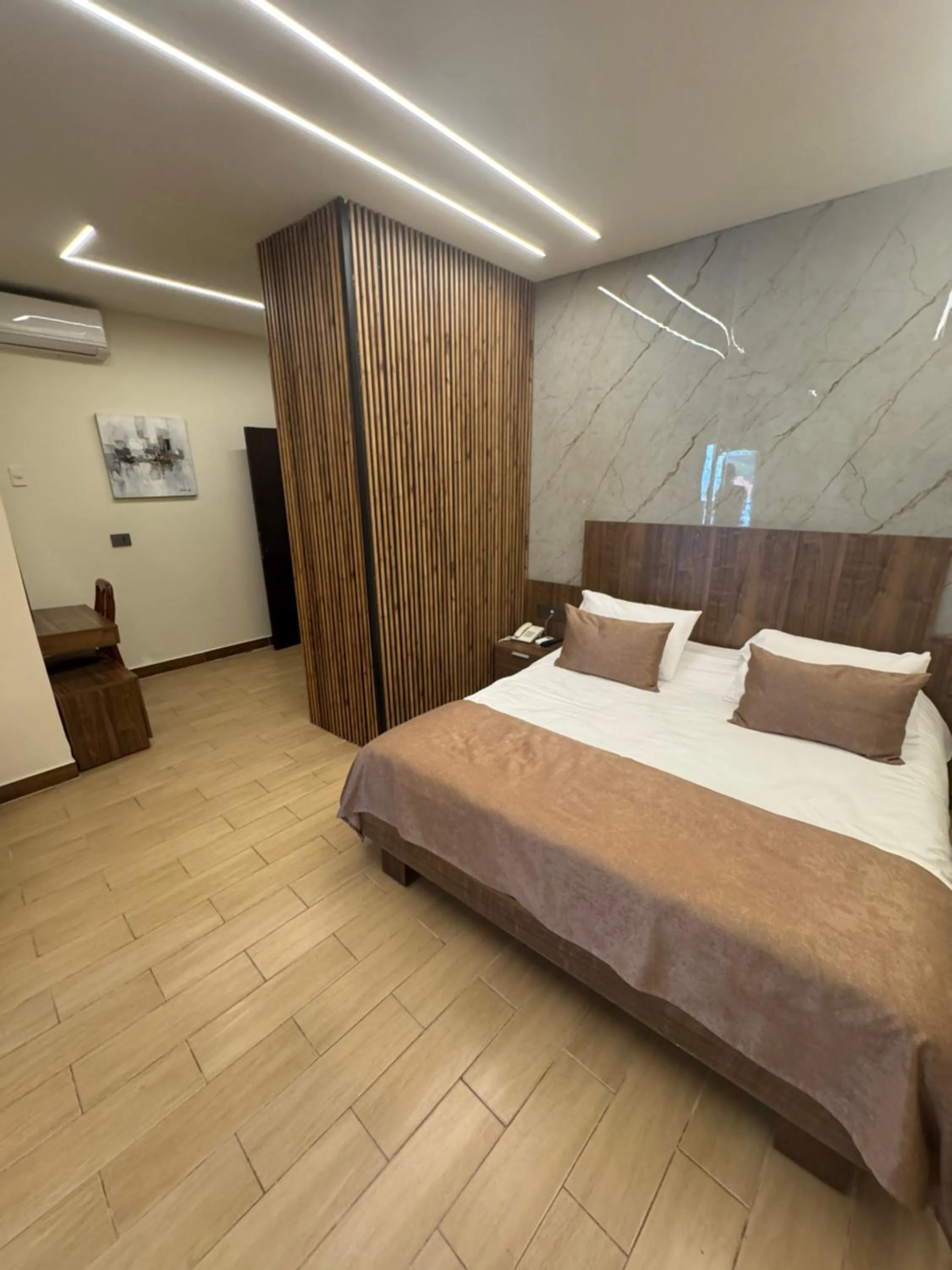 Bed in Lamedina Hotel & Resort