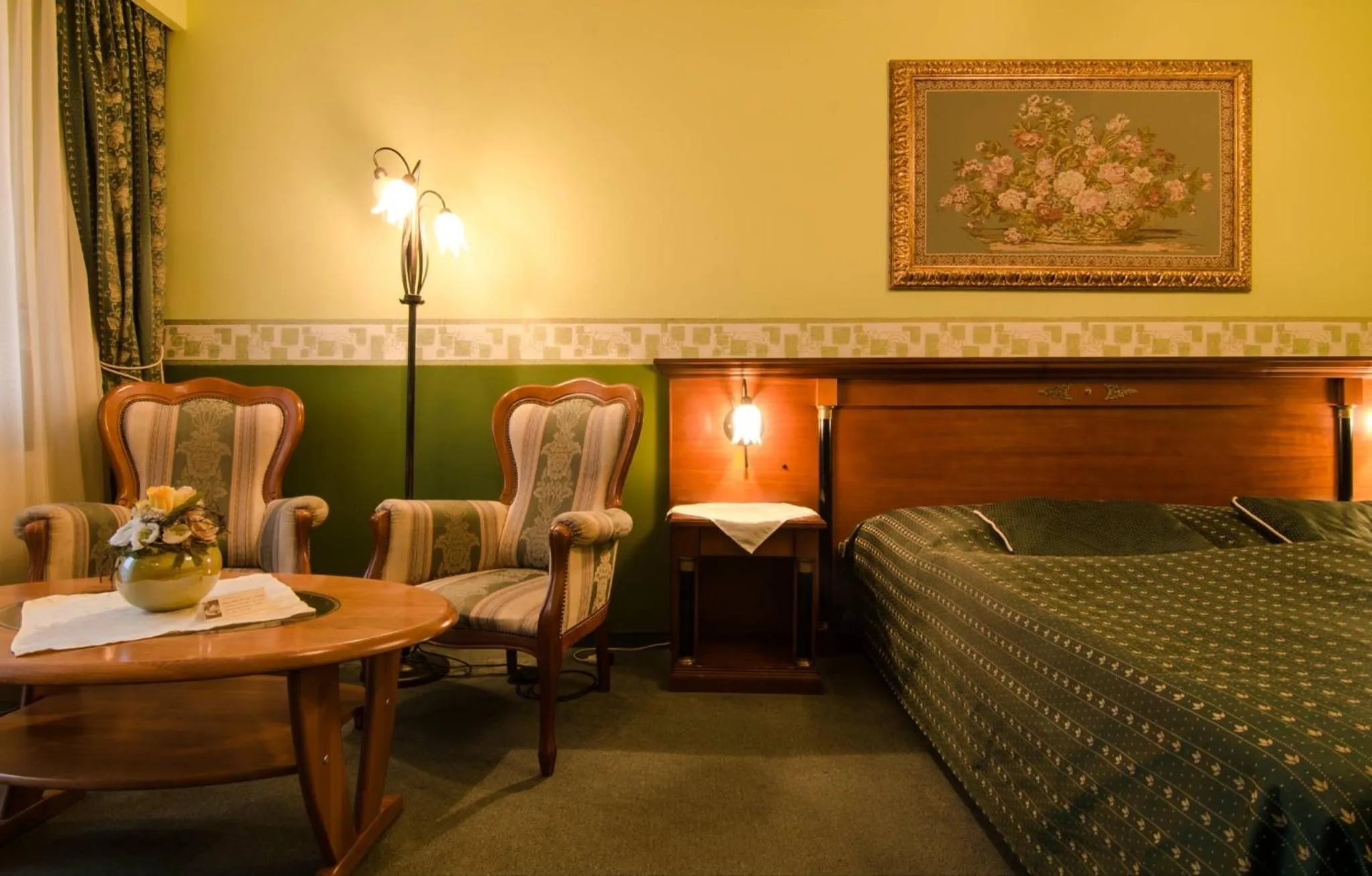 Living room in Grand Boutique Hotel