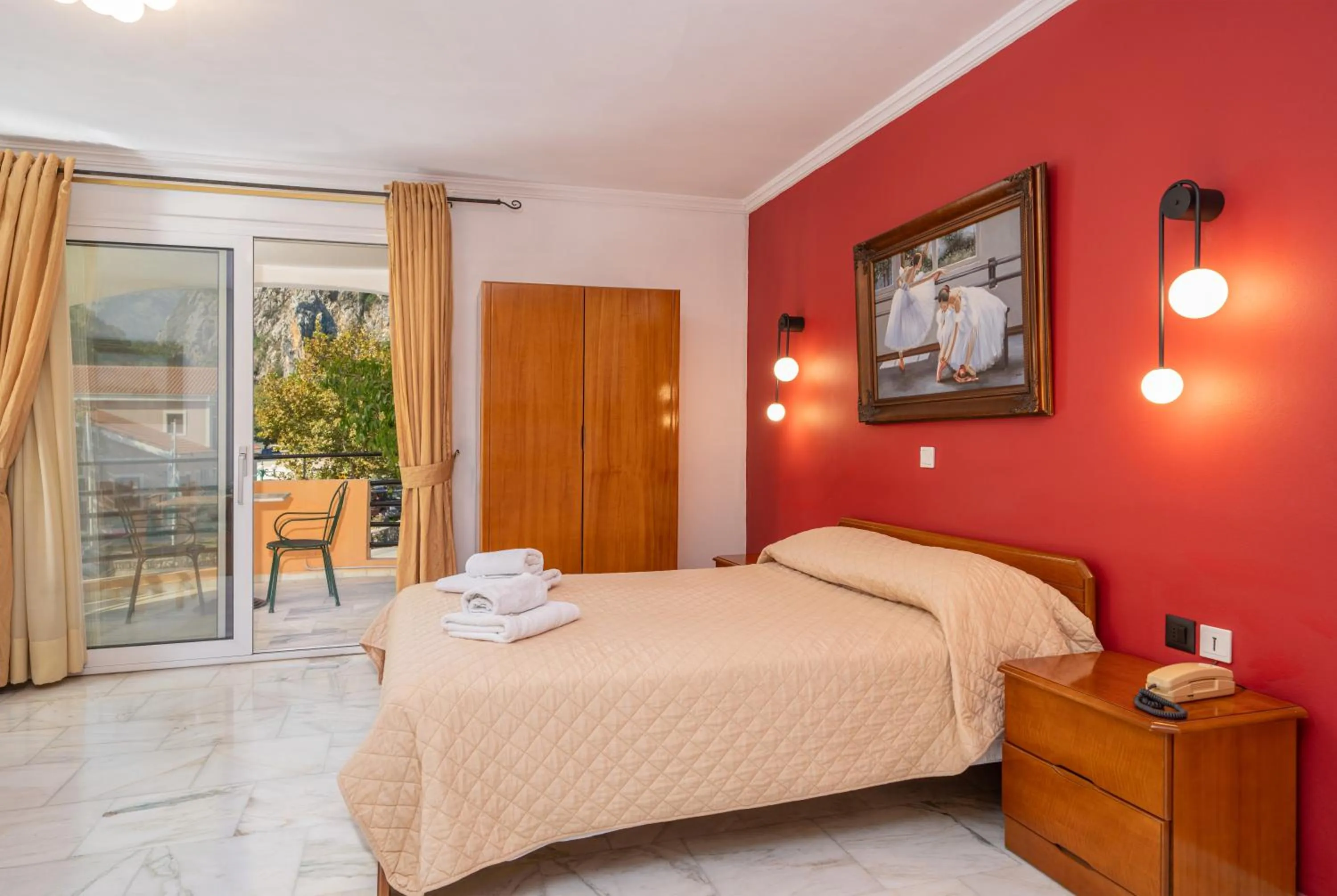 Bed in Odysseus Palace