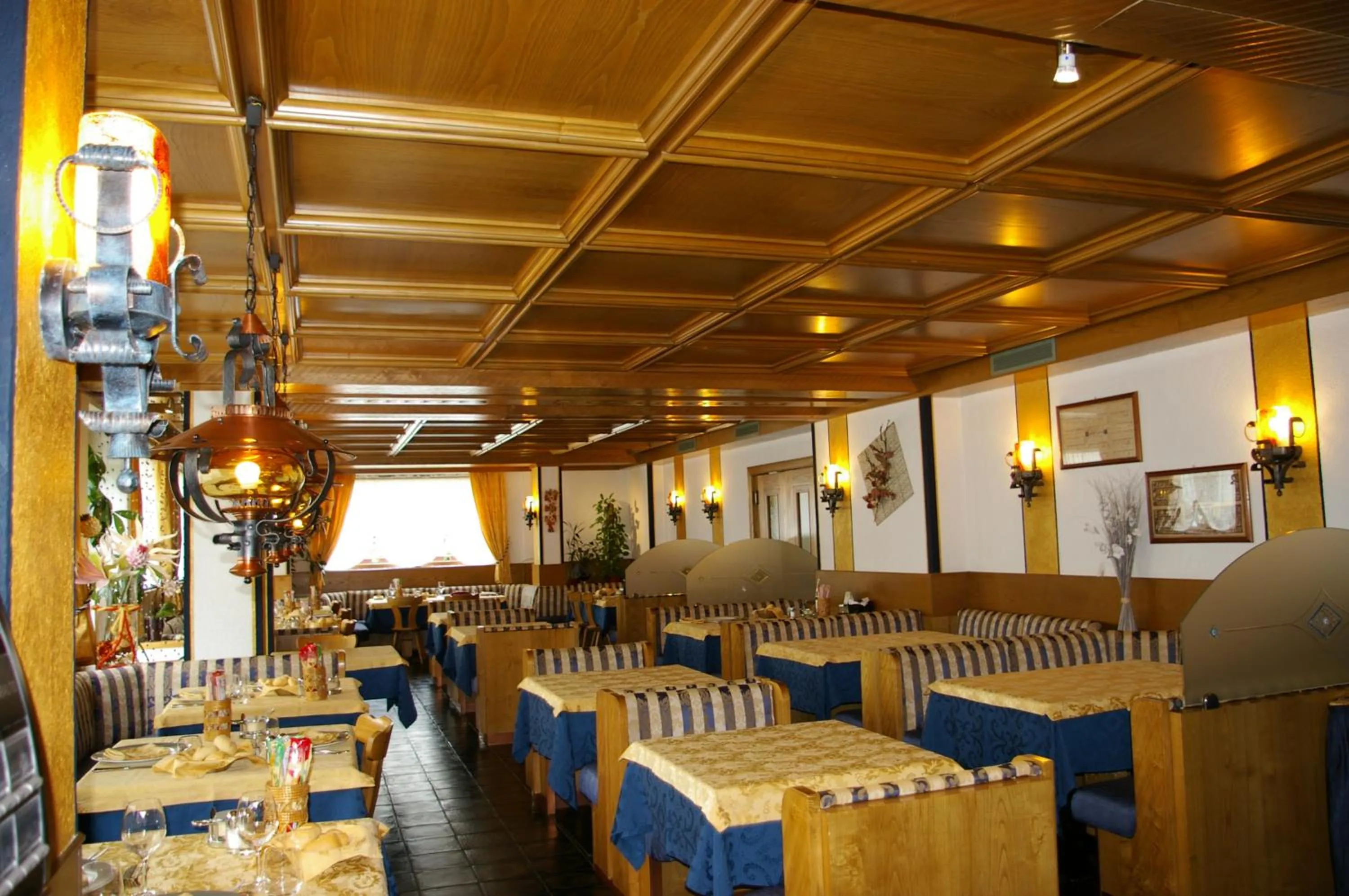 Restaurant/places to eat in Hotel Dal Bon