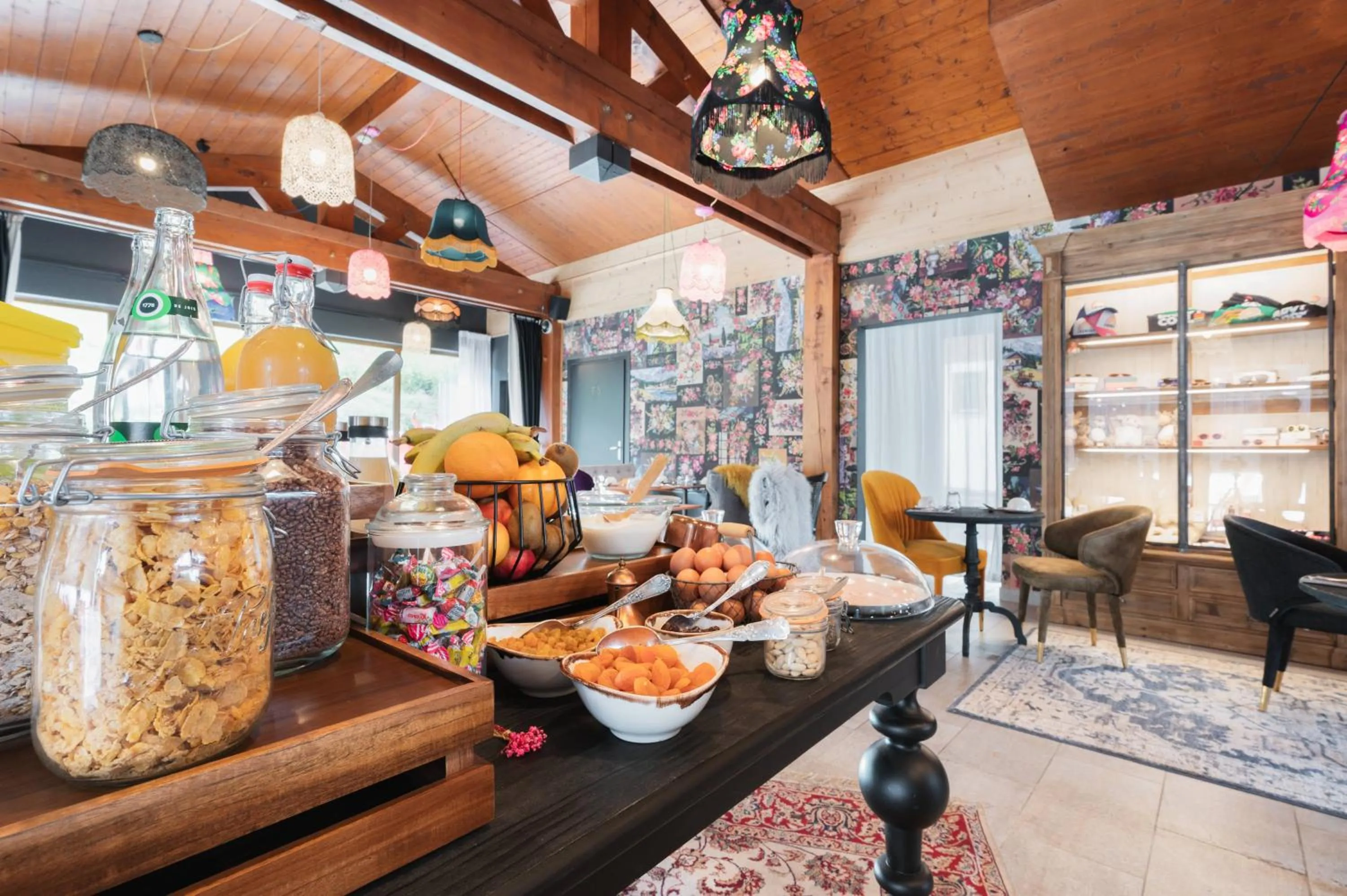 Food and drinks in Mamie Megève