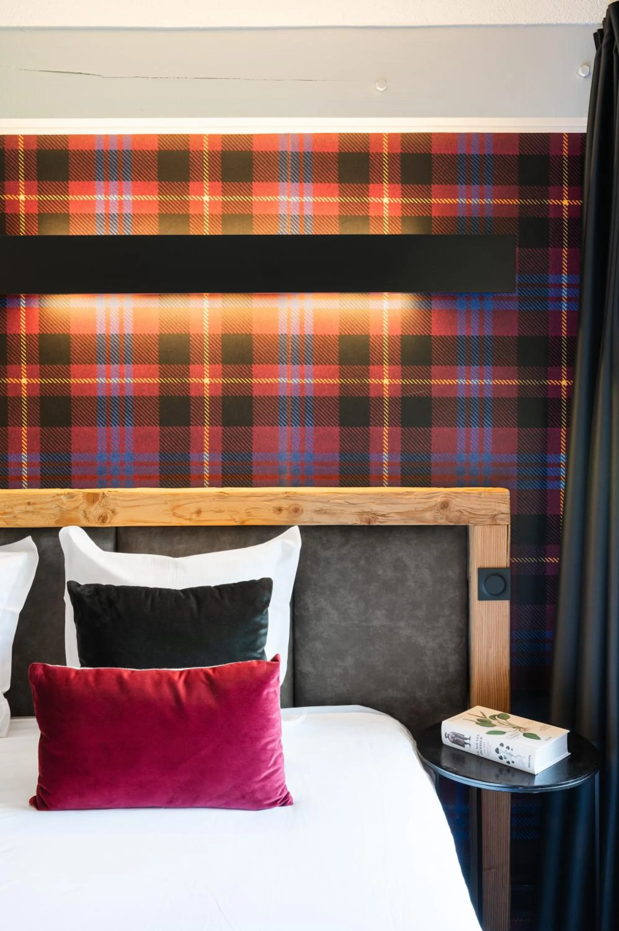 Bedroom, Bed in Mamie Megève