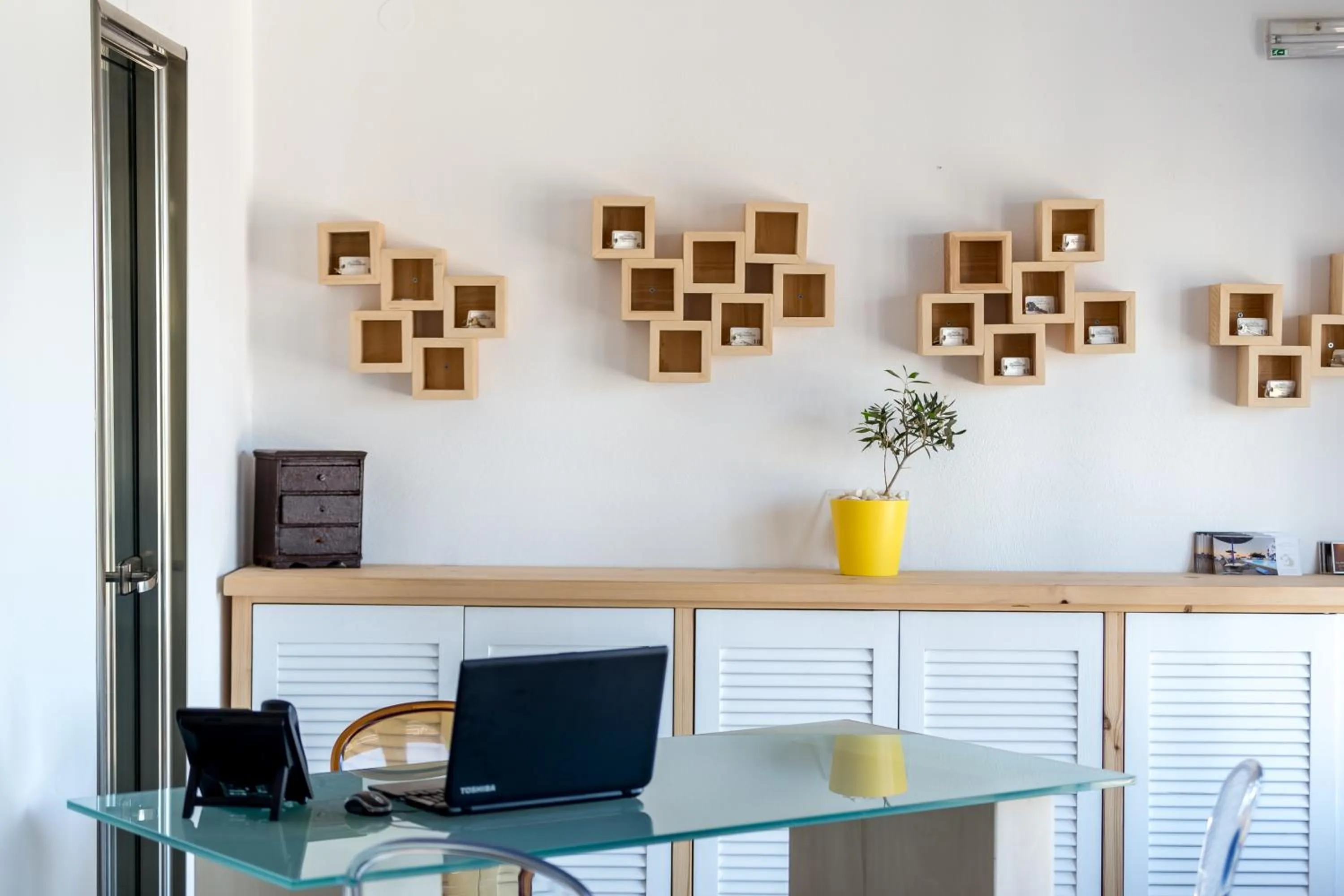 Lobby or reception in Caldera Romantica Hotel