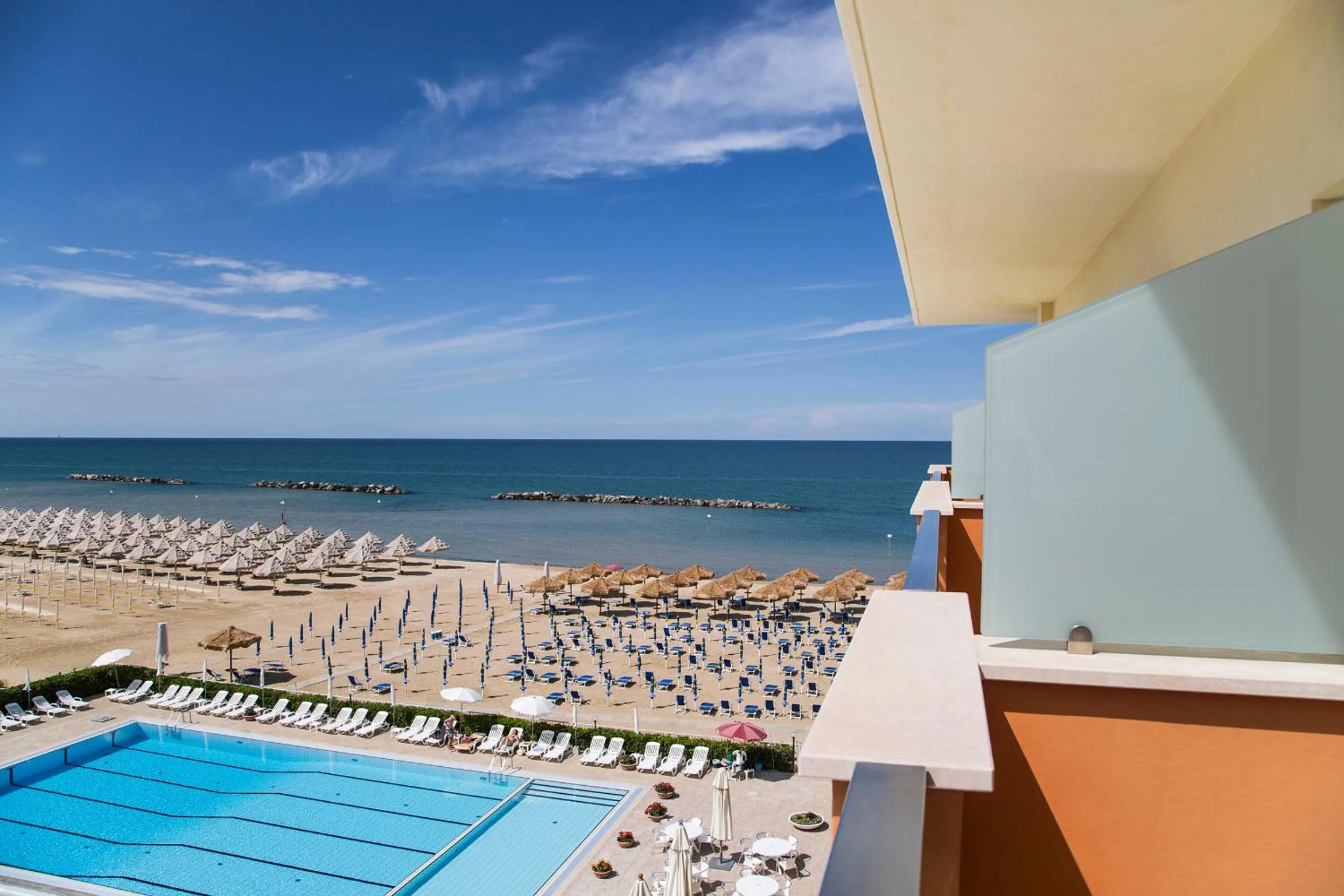 Pool view in Hotel Mara