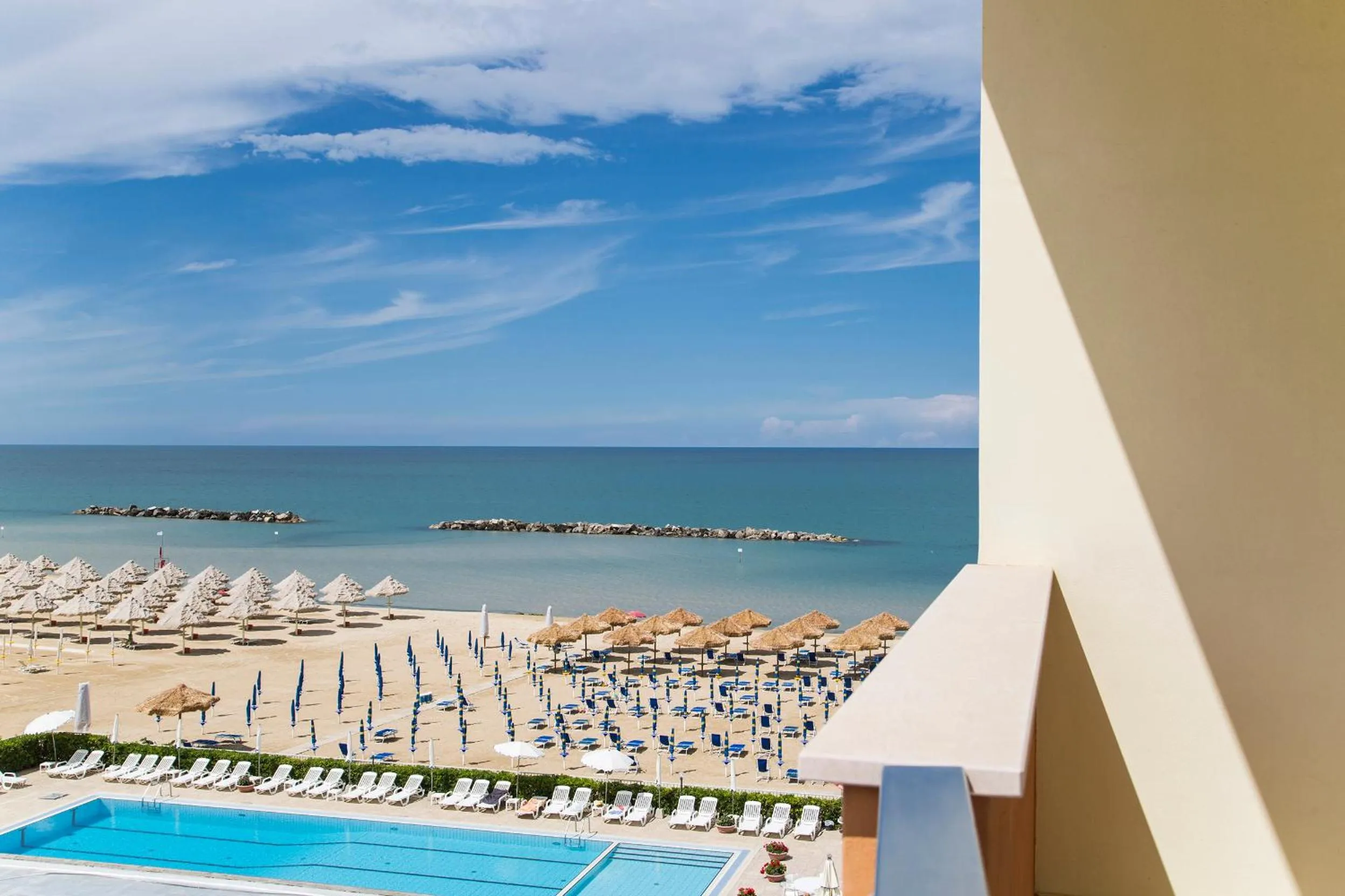 Pool view in Hotel Mara