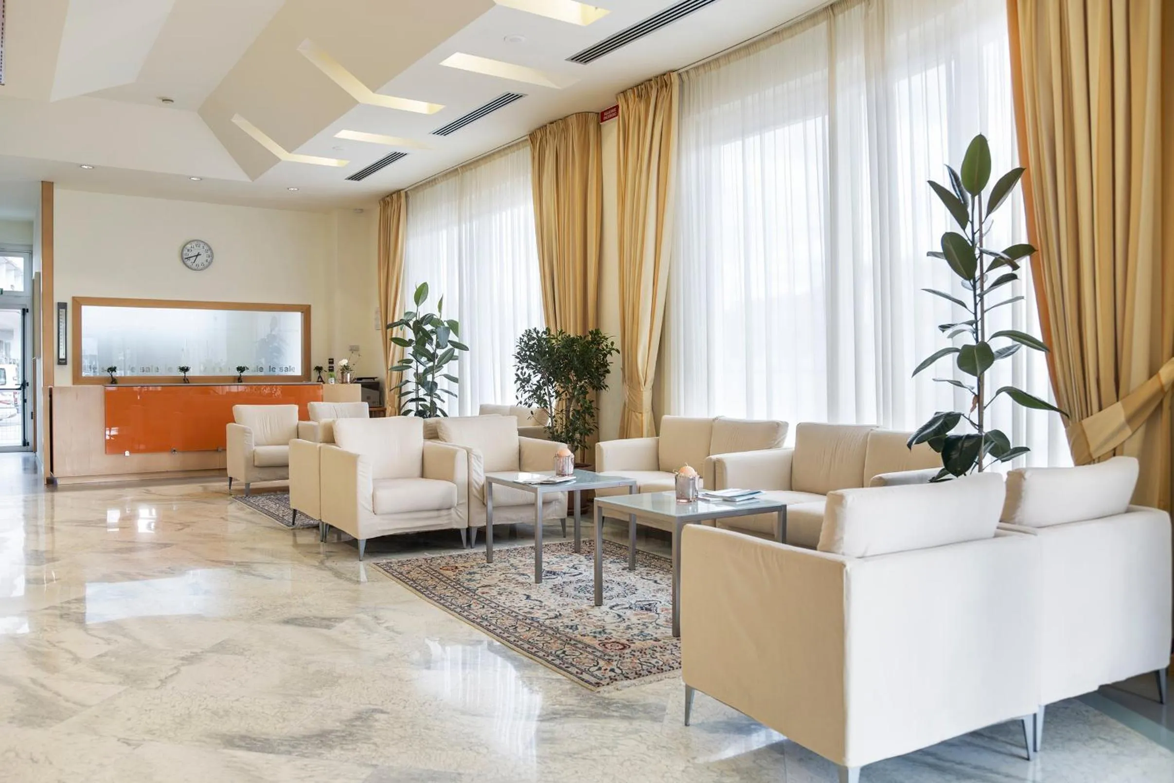 Lobby or reception in Hotel Mara