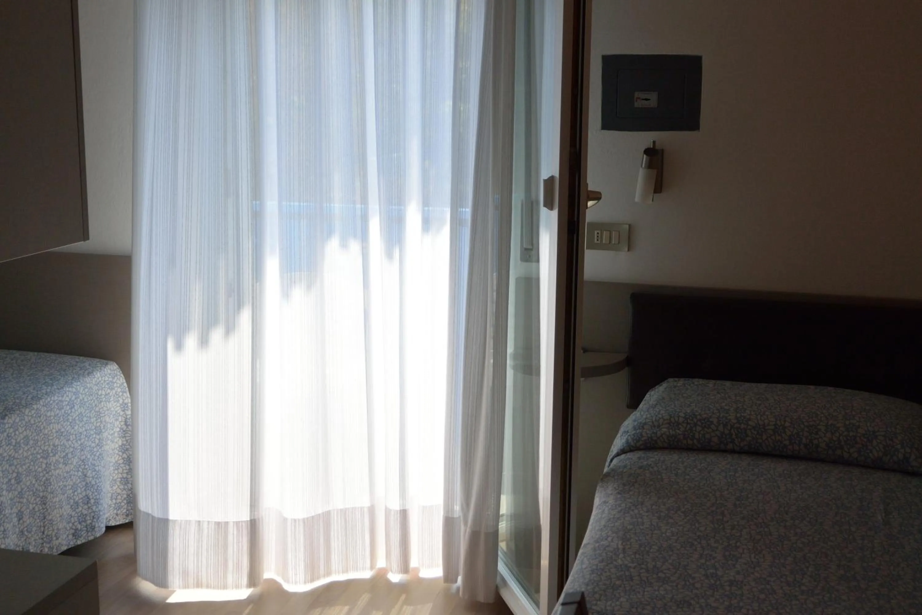 Bedroom, Bed in Hotel Paris