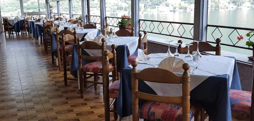 Restaurant/places to eat in Hotel Glavjc