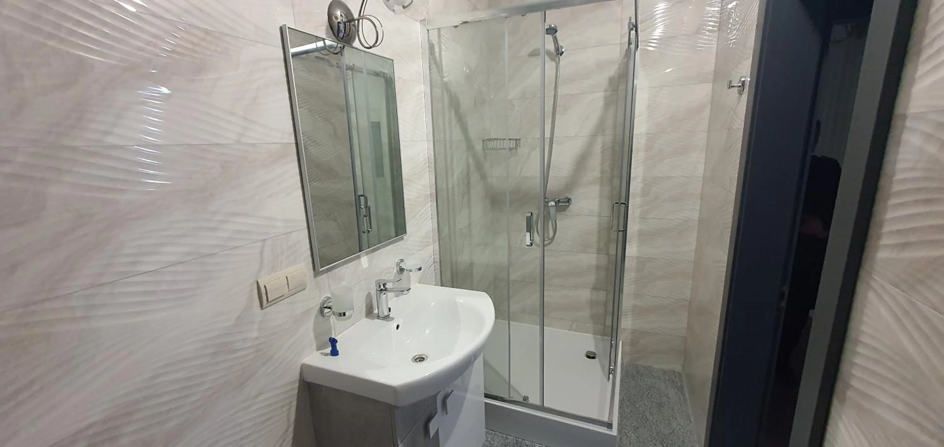 Shower in Centralnyi hotel