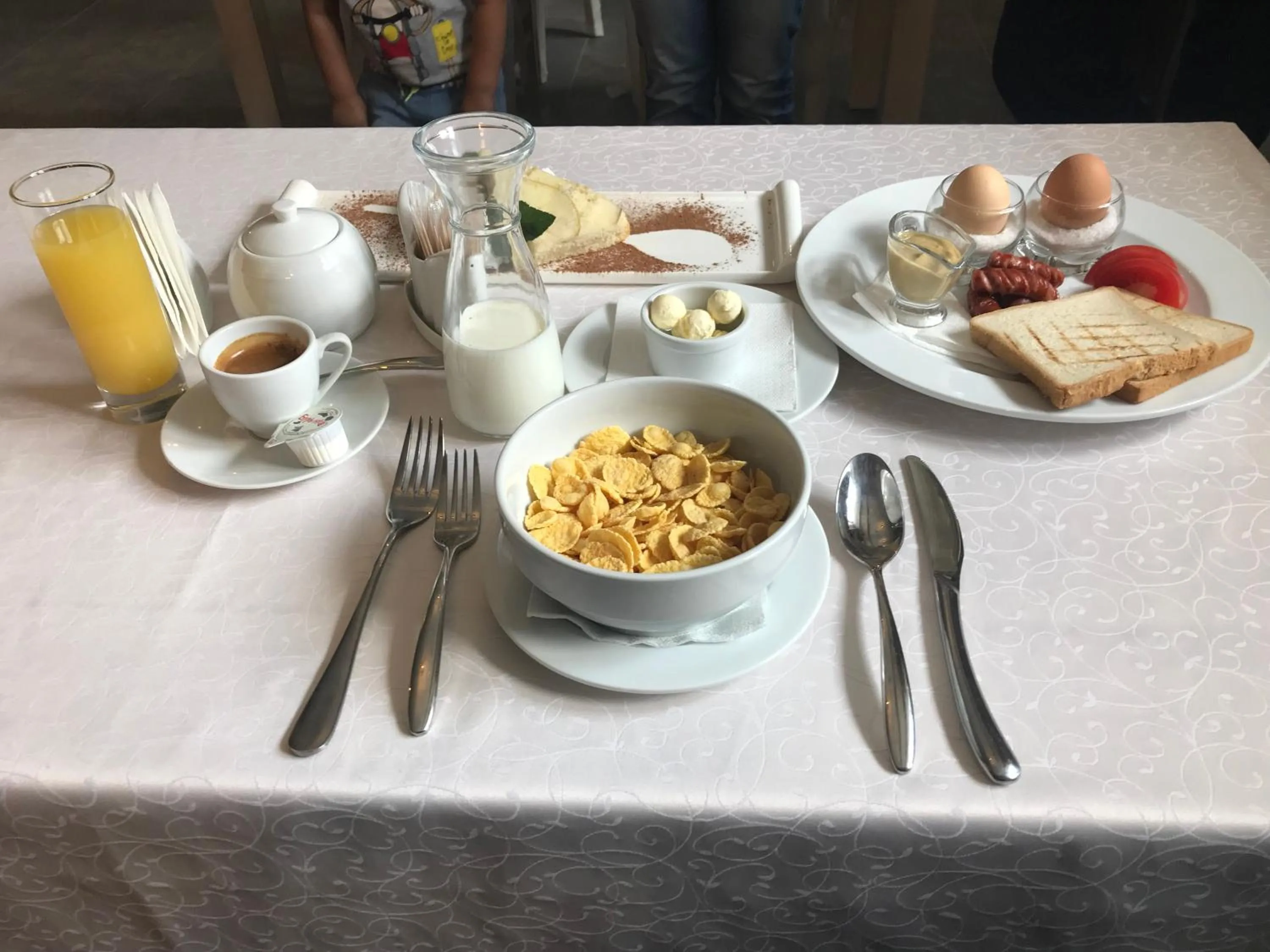 Food in Centralnyi hotel