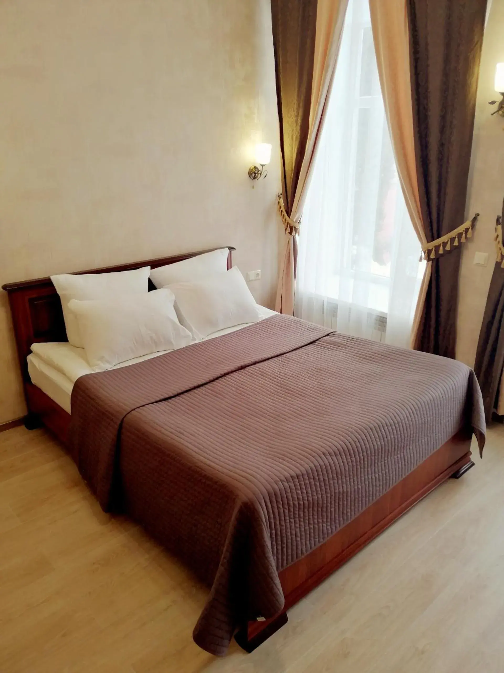 Superior Double Room - single occupancy in Centralnyi hotel Superior Double Room - single occupancy in Centralnyi hotel