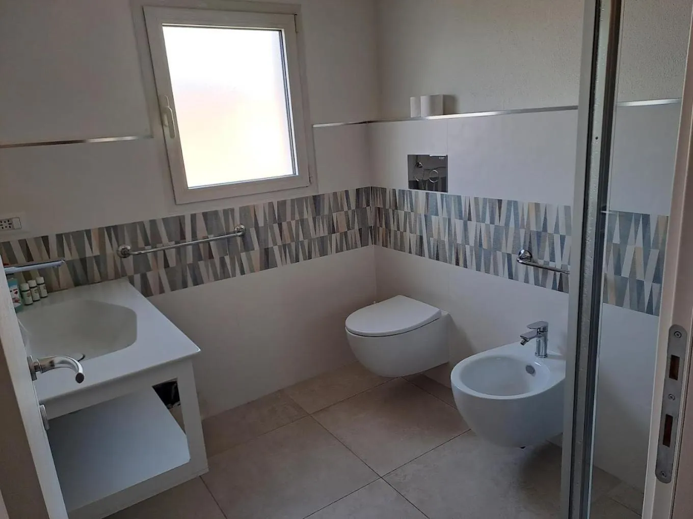 Shower in Hotel La Palma