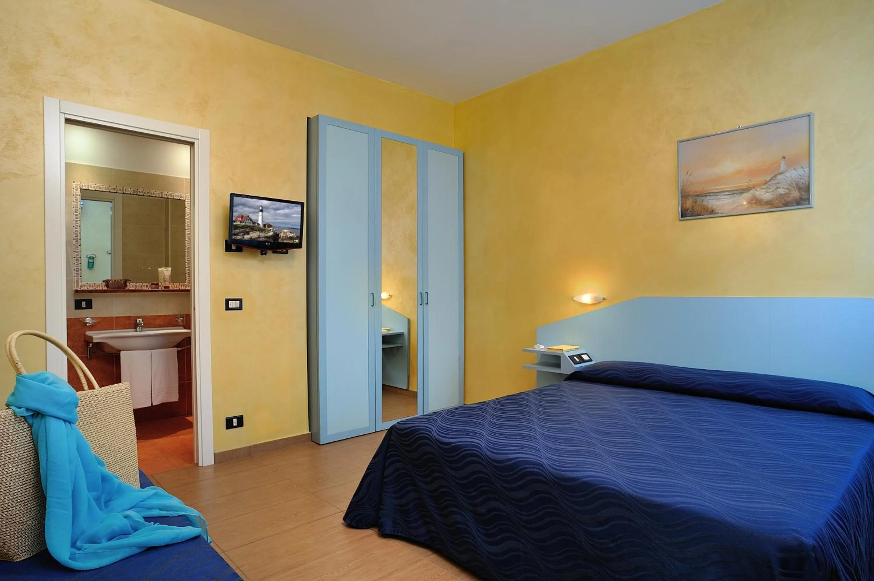 Photo of the whole room in Hotel Marilena