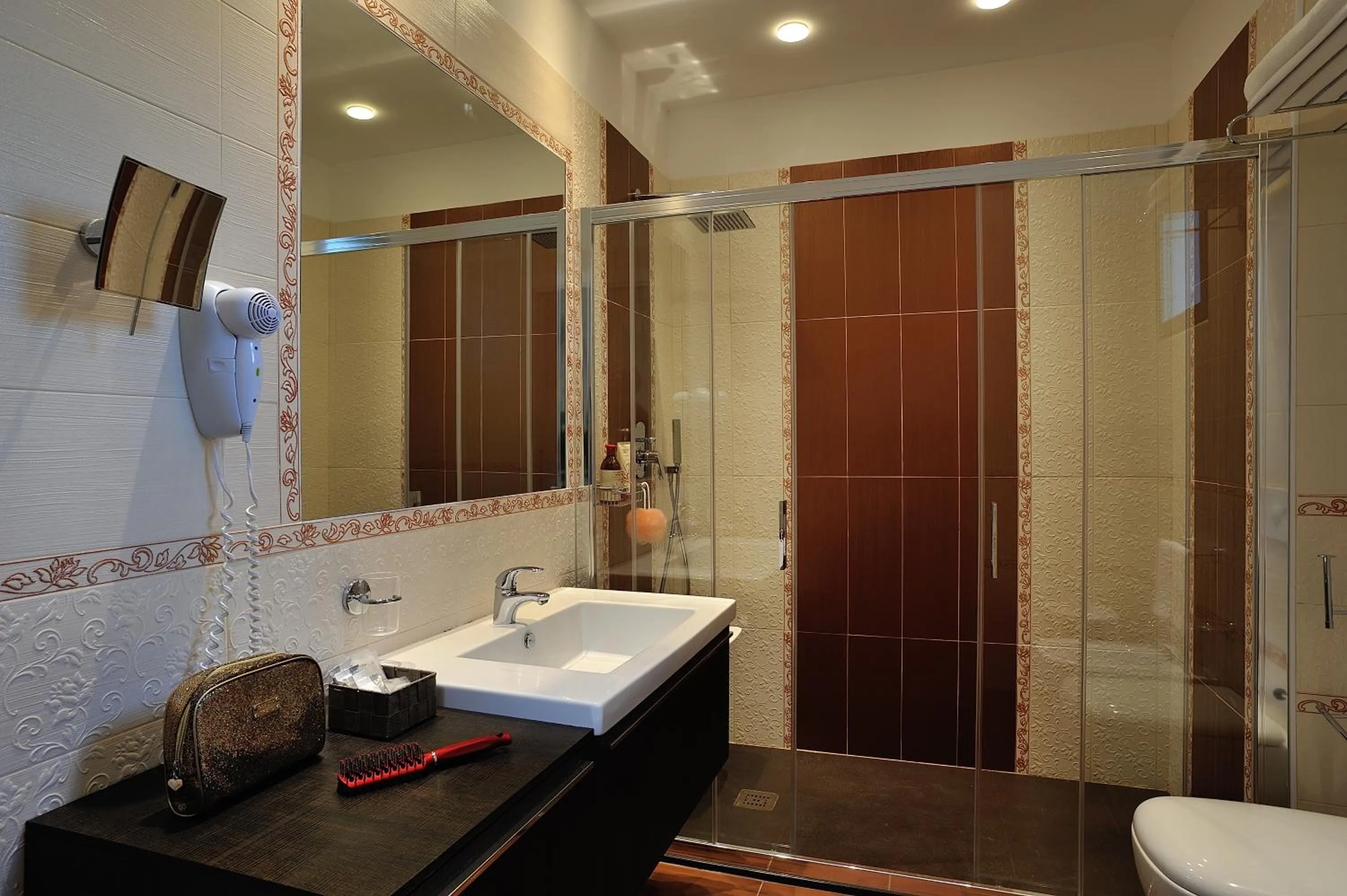 Bathroom in Hotel Marilena