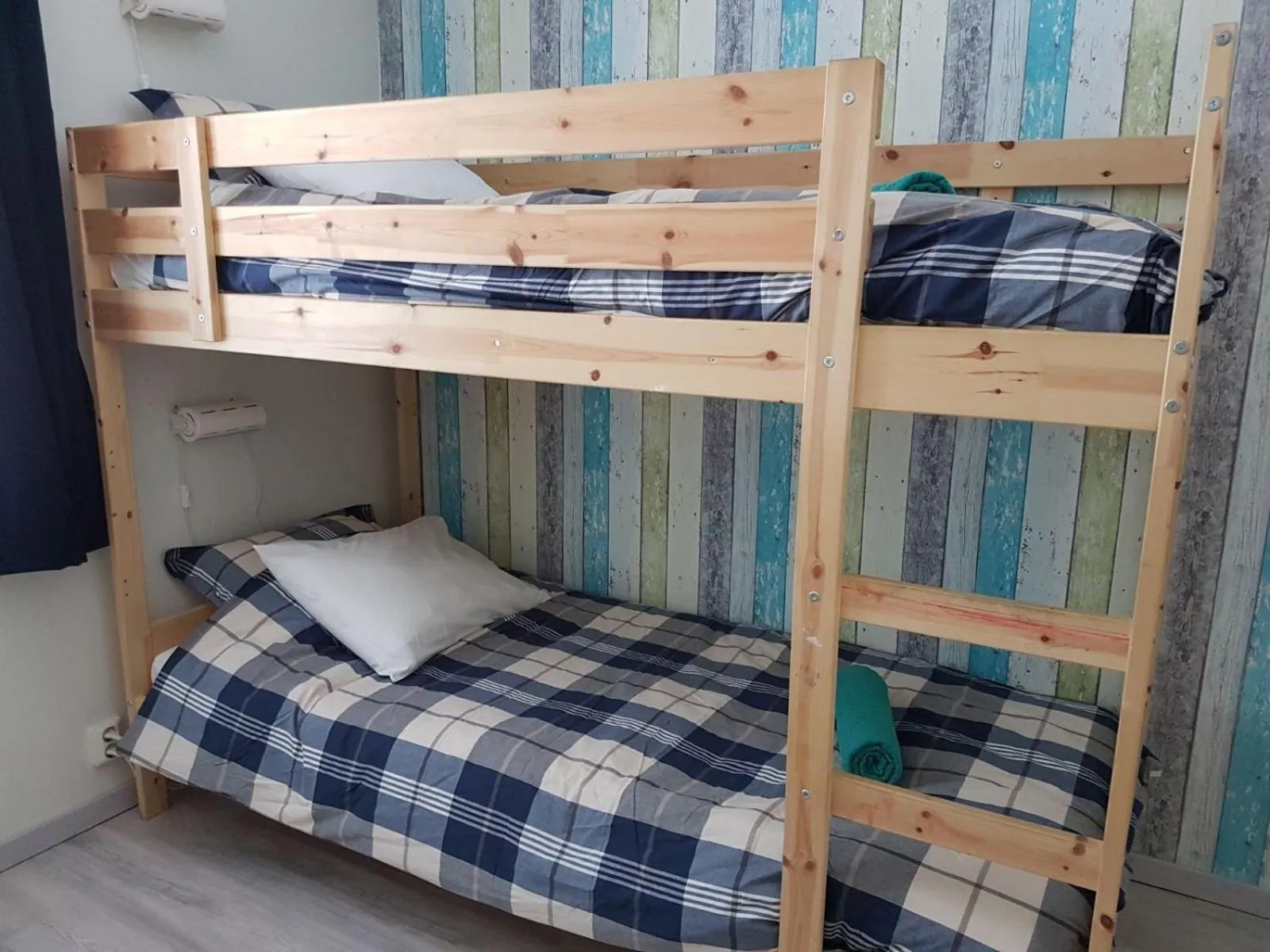 Bedroom, Bed in Den Sovande Älgen