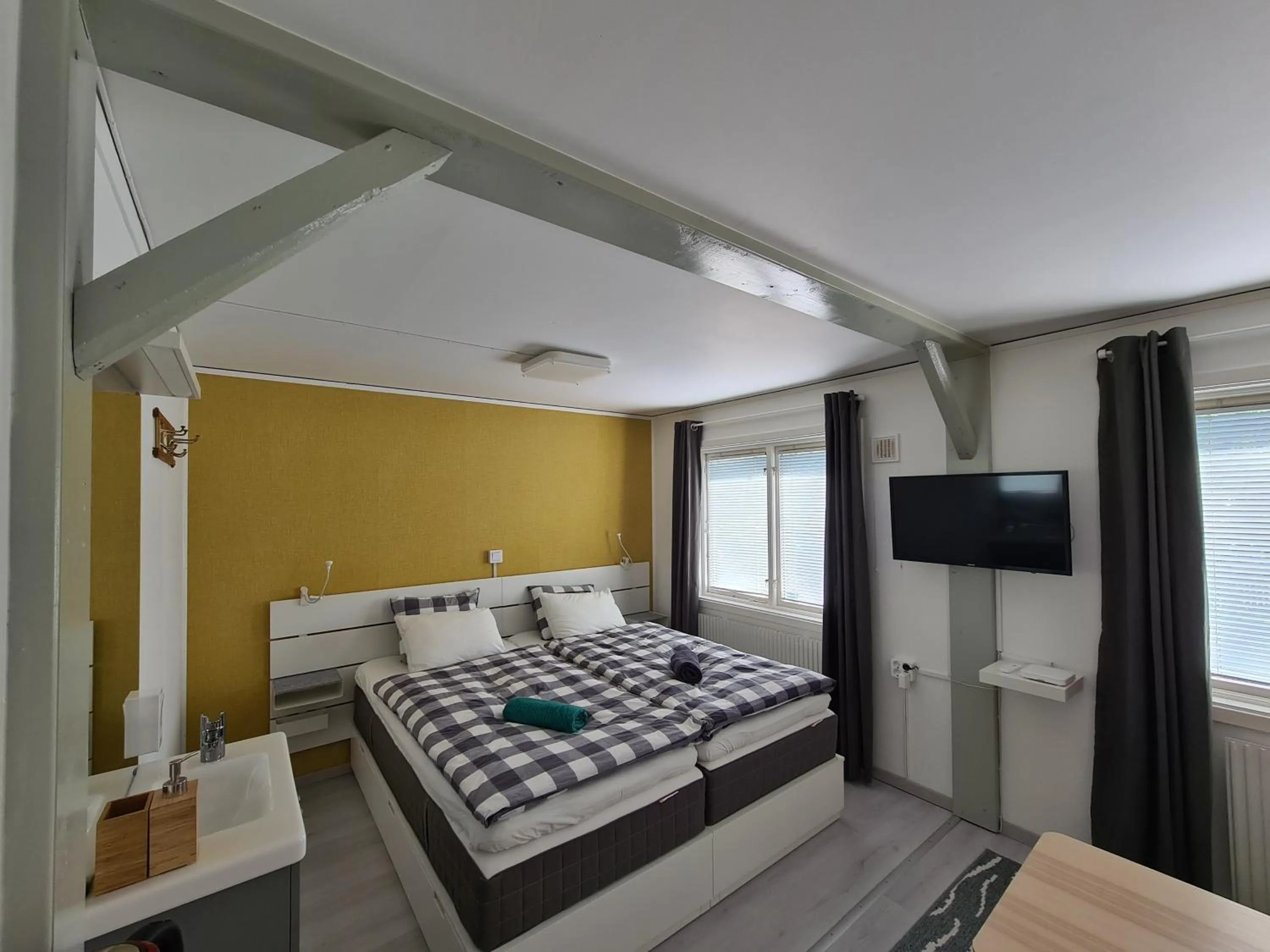 Bedroom, Bed in Den Sovande Älgen