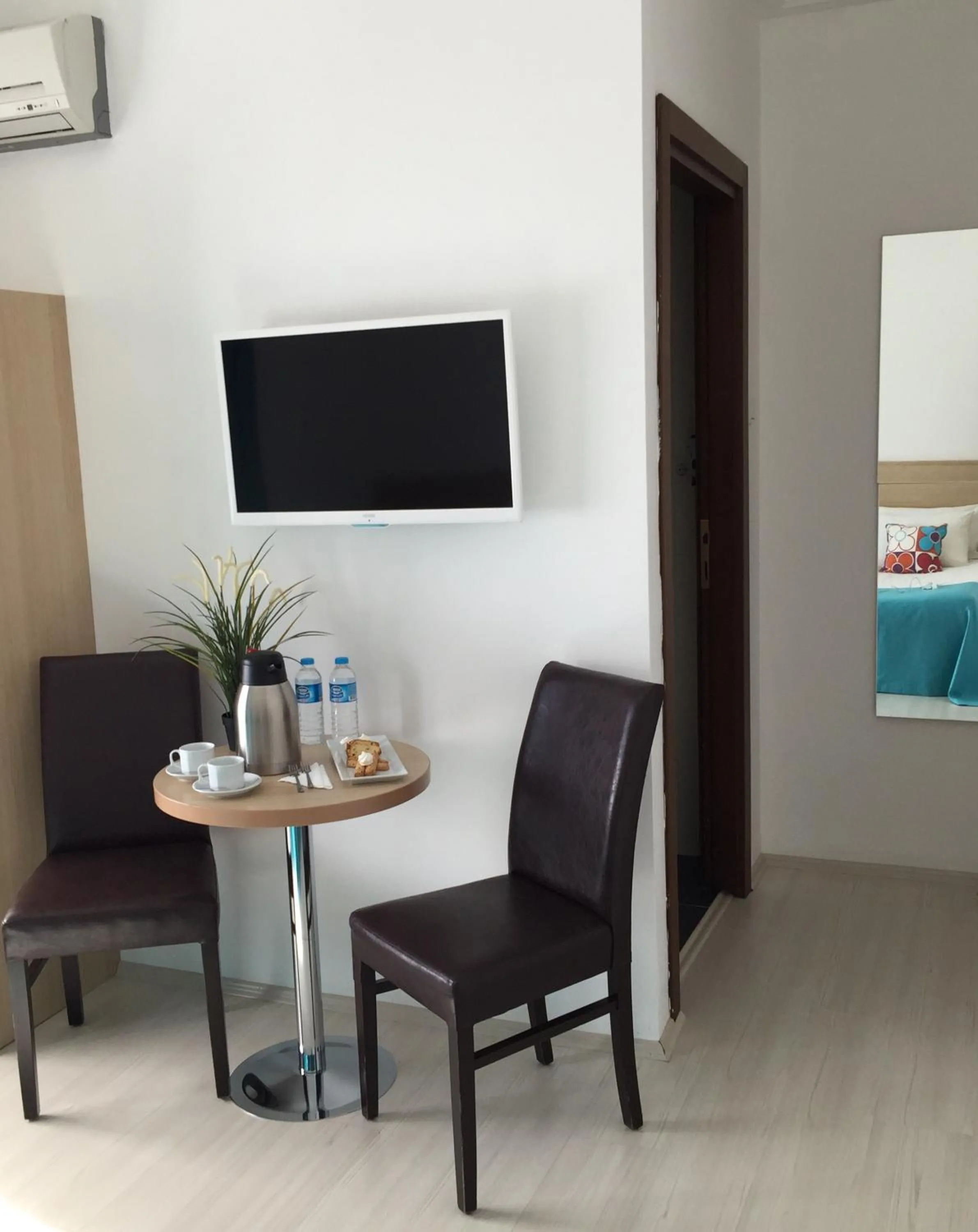 Decorative detail in Payidar HOTEL